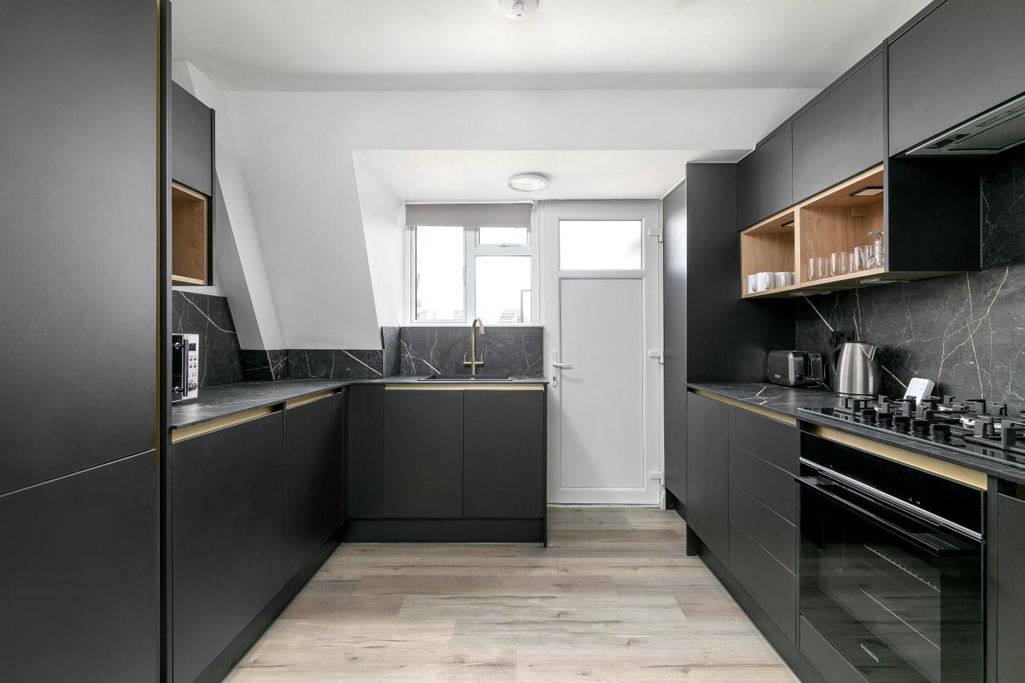 Apartamento Hyde Park, Marylebone, 3 Bedroom *