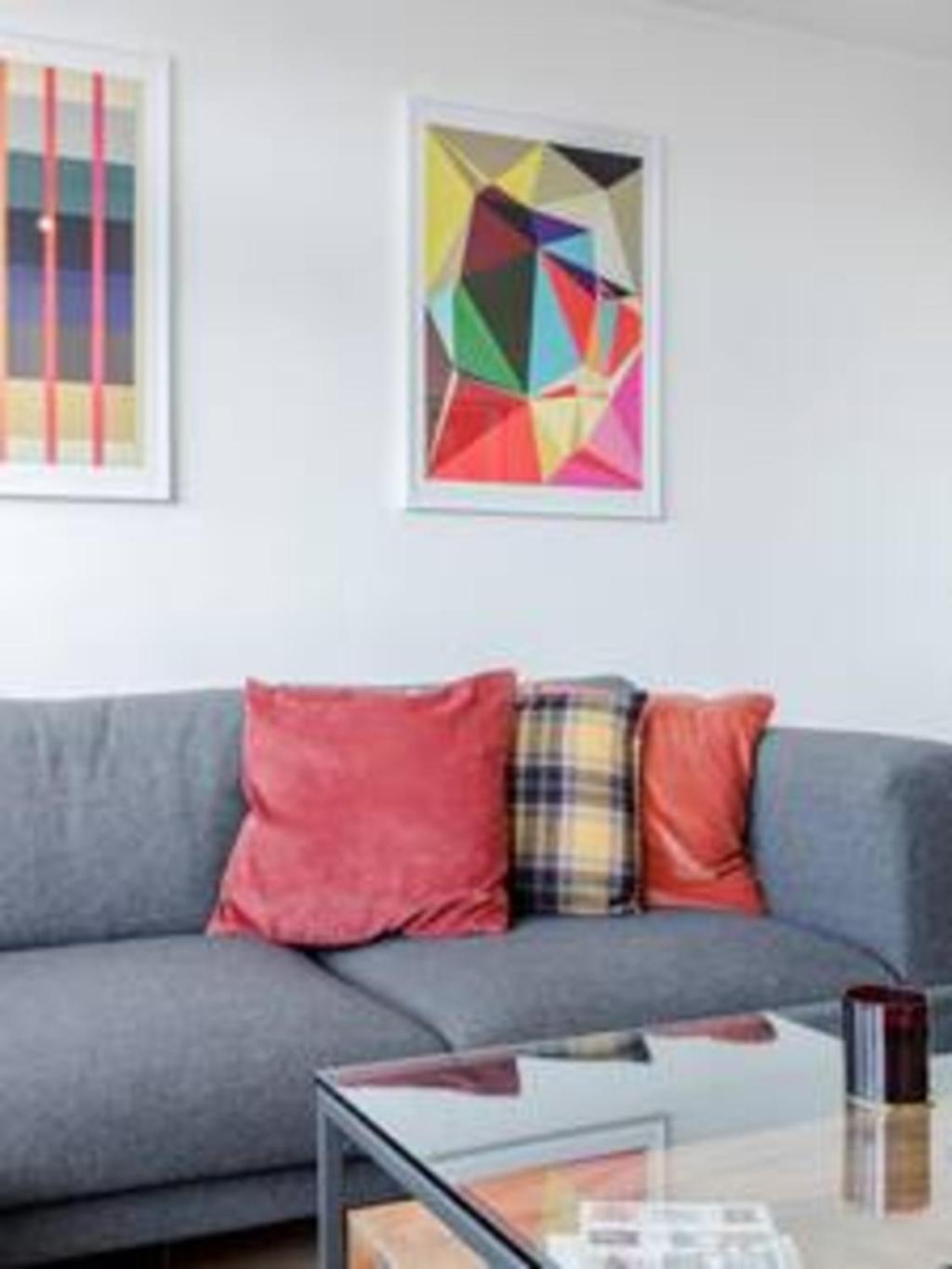 Spacious 2bed In Location Holland Park-n Hill Apartment