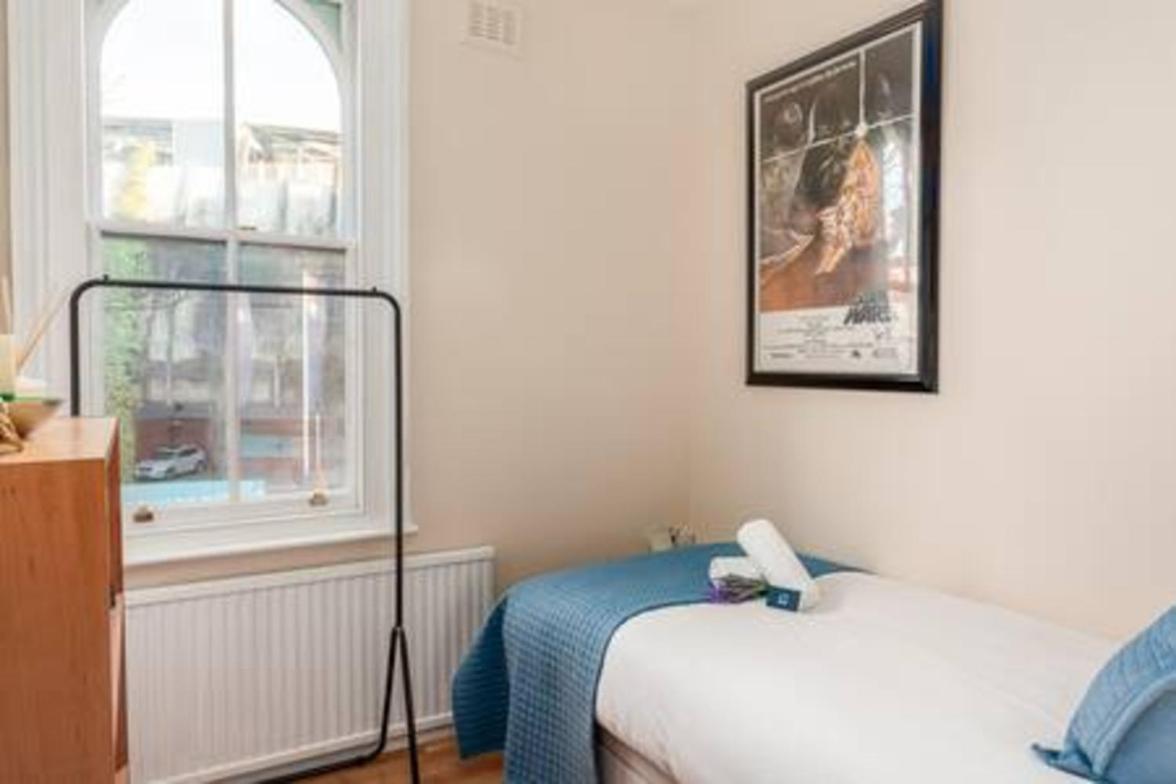 Apartment Lovely 2-bed Flat Next To Oval Cricket Ground London