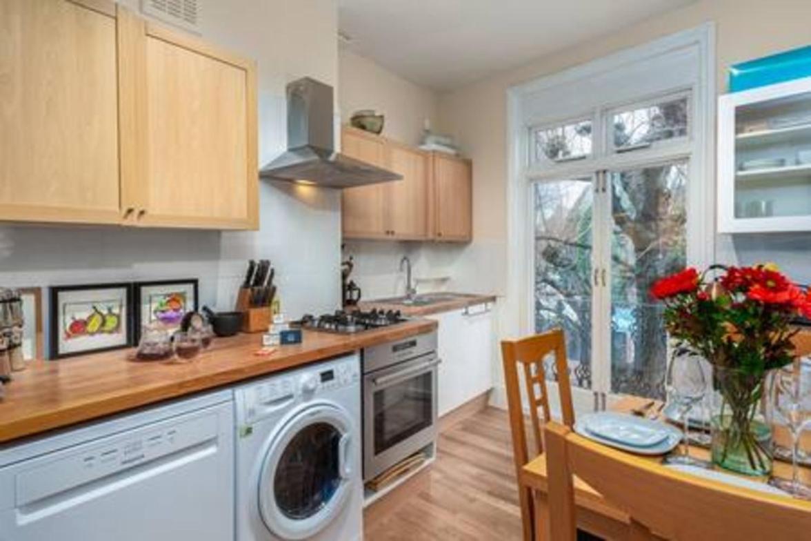 Apartment Lovely 2-bed Flat Next To Oval Cricket Ground *
