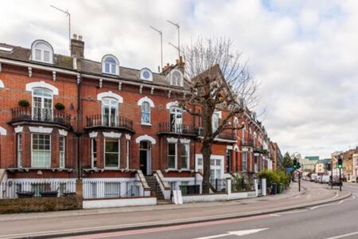 Apartment Lovely 2-bed Flat Next To Oval Cricket Ground London