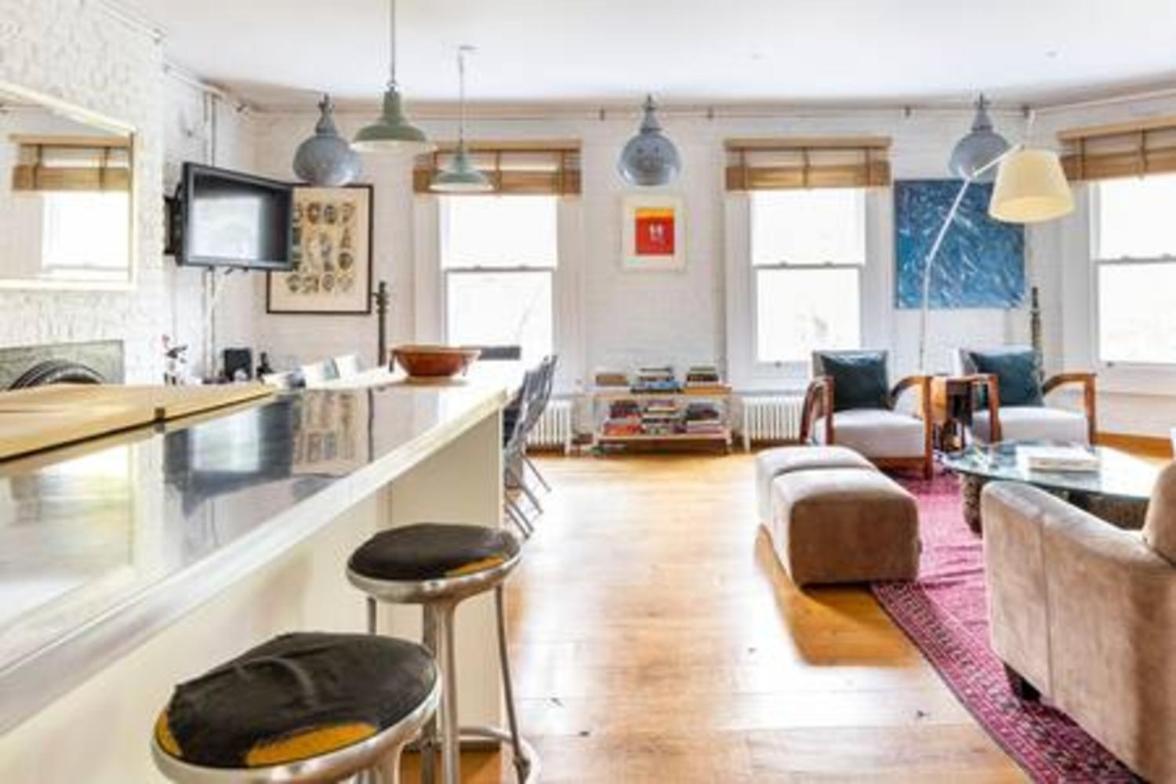 Appartement Experience In Amazing Reconverted Gin House Londen