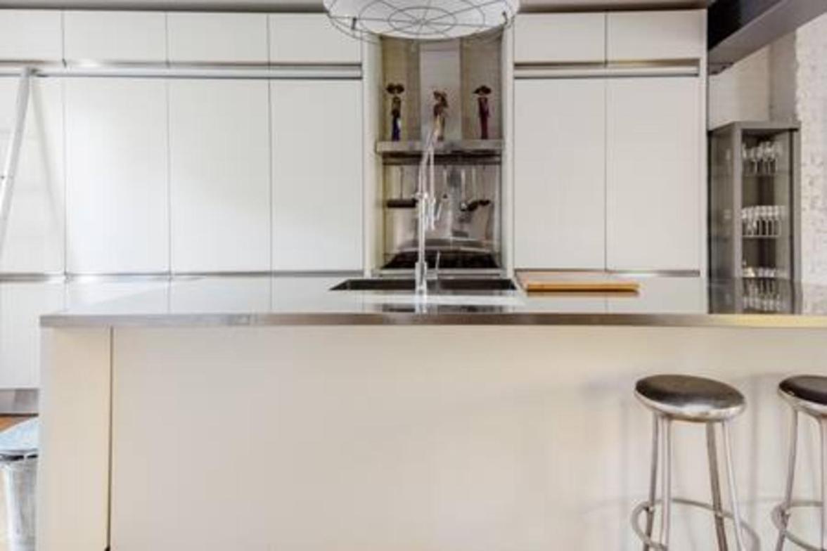 Appartement Experience In Amazing Reconverted Gin House Londen
