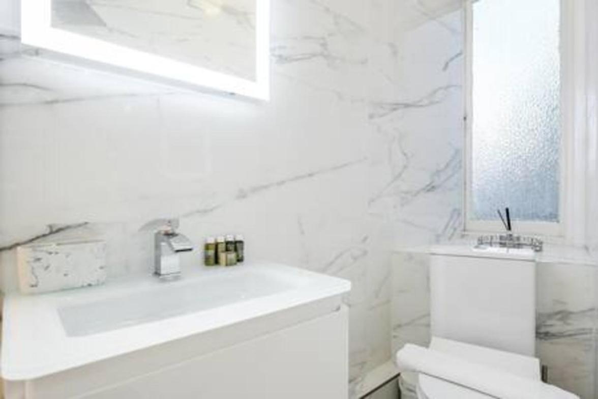 Beautiful Refurbished 2bed2bath Next To Hyde Park * London
