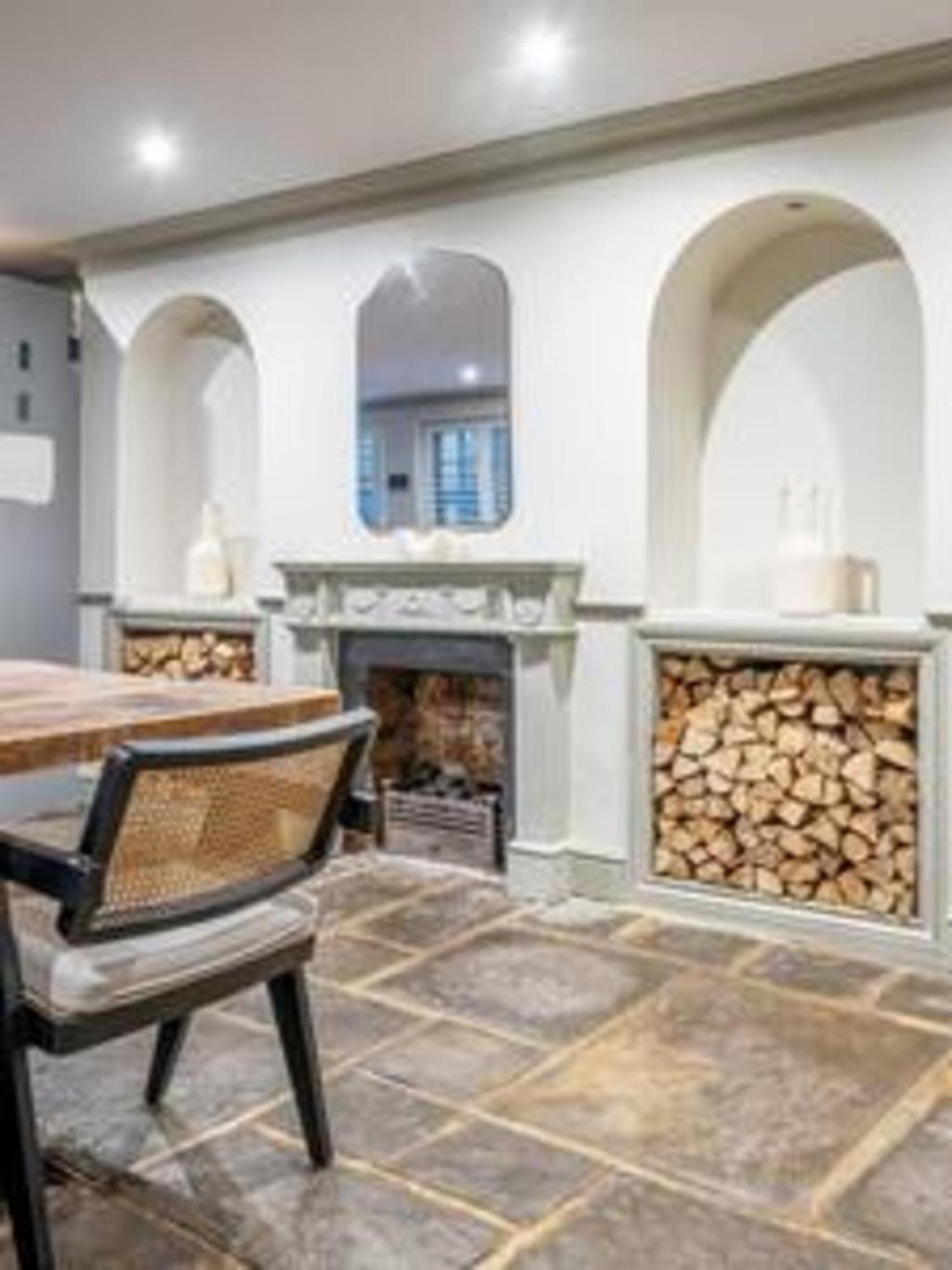 Fabulous Oasis For Unique Experience In Clapham Holiday home