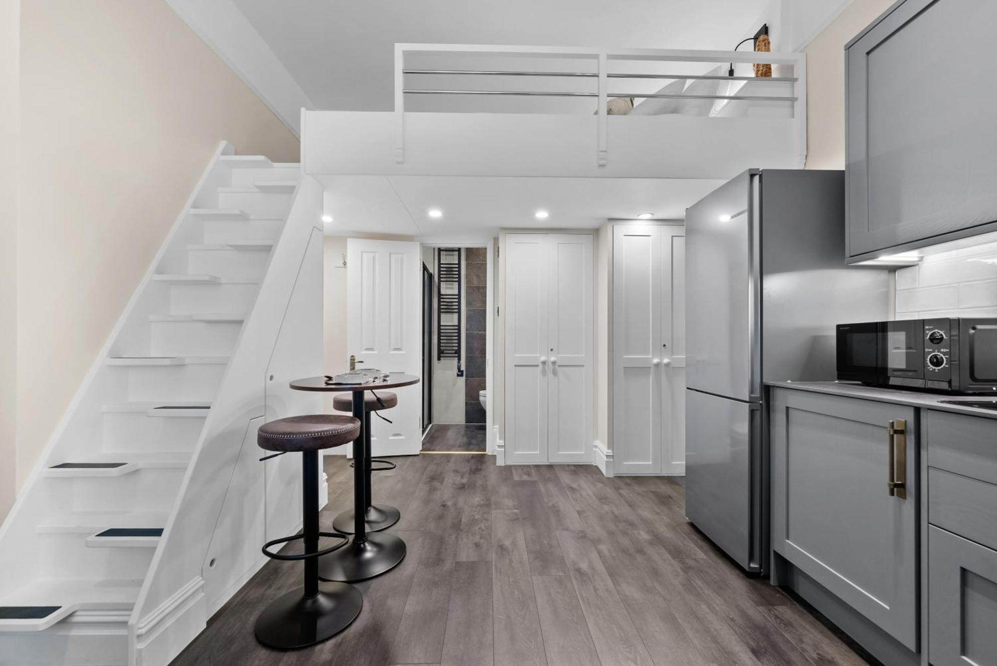 Vichy - The Hampstead Star | Prime Location Apartamento *