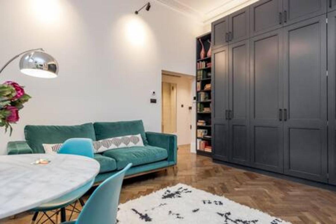 Apartment Modern Spacious In Chelsea By Kings Road London