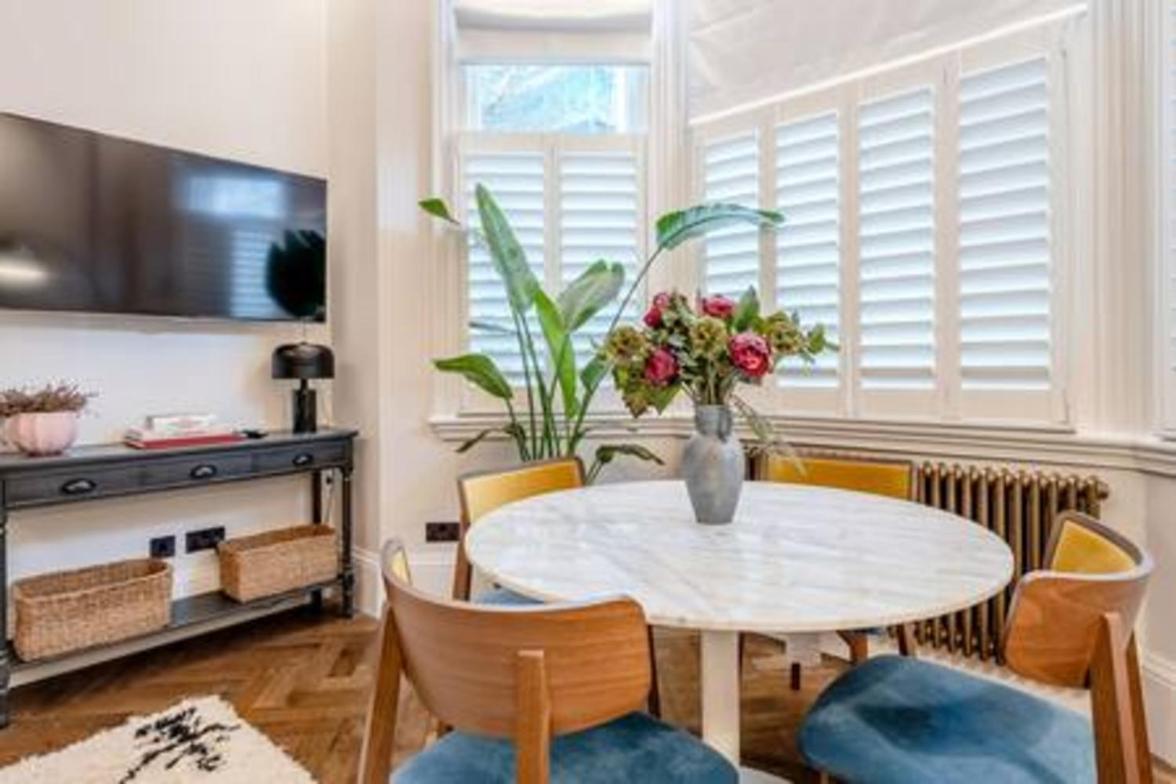 Modern Spacious In Chelsea By Kings Road *