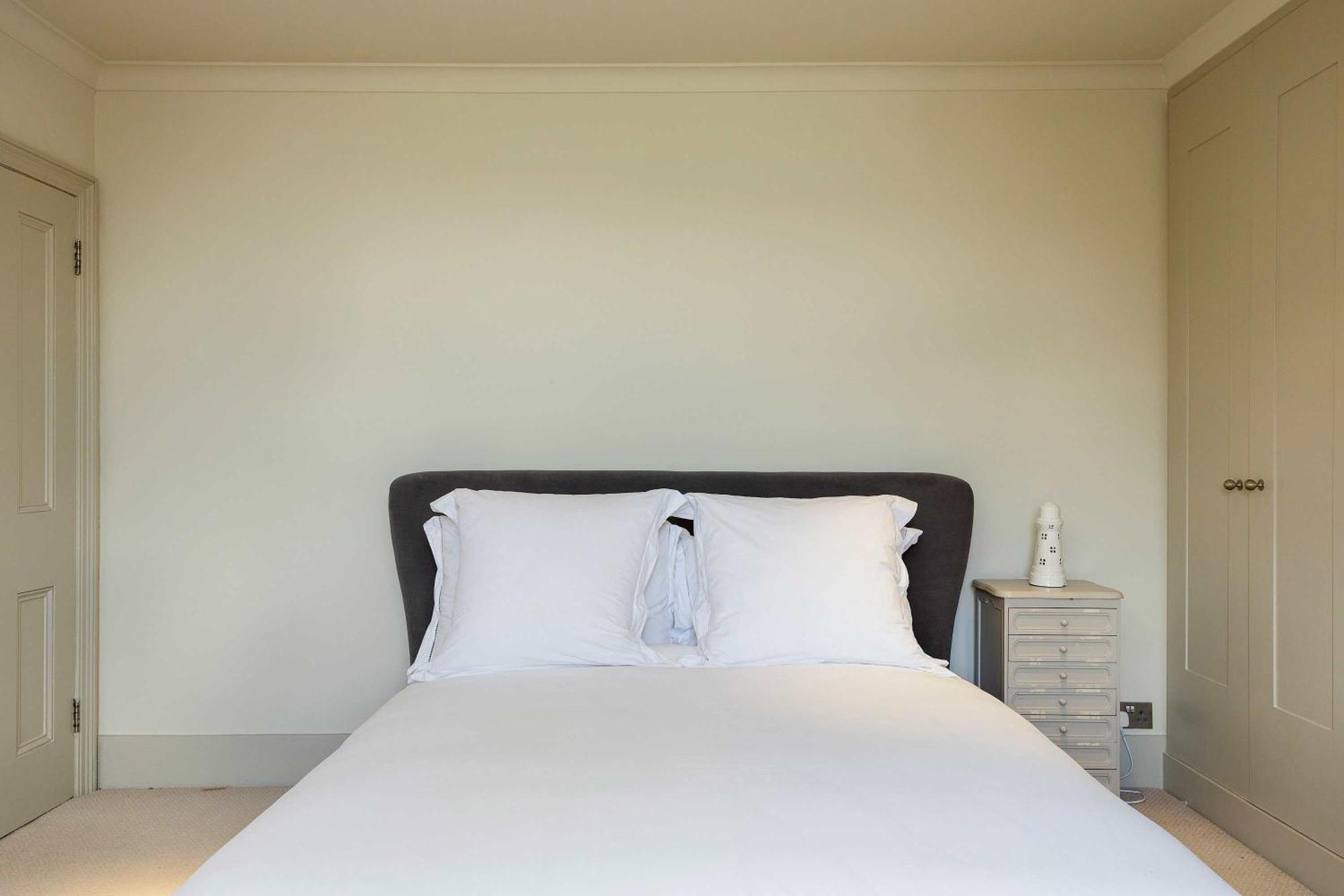 Veeve - Brilliance In Balham * London