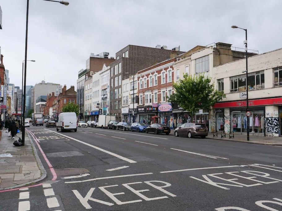 Modern One Bedroom Flat In The Heart Of * Londres