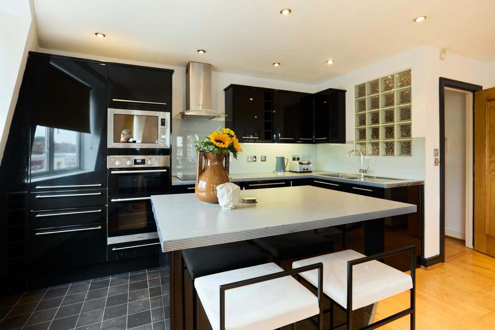 The Harringay Place - Inviting 2bdr Flat * London
