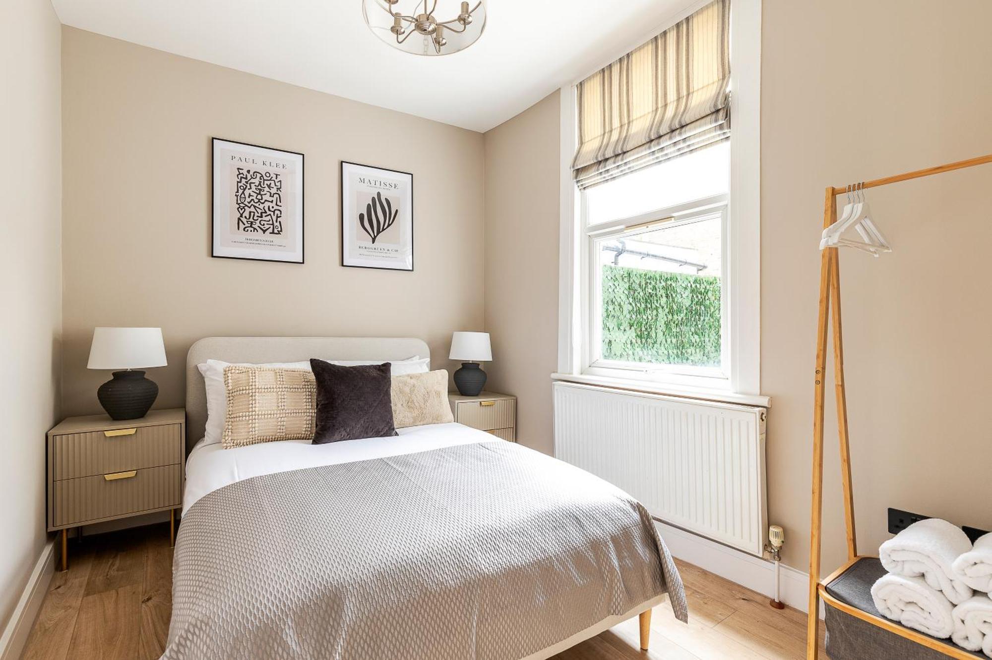 Apartment Luxurious 3 Bed Flat With Patio And Garden London