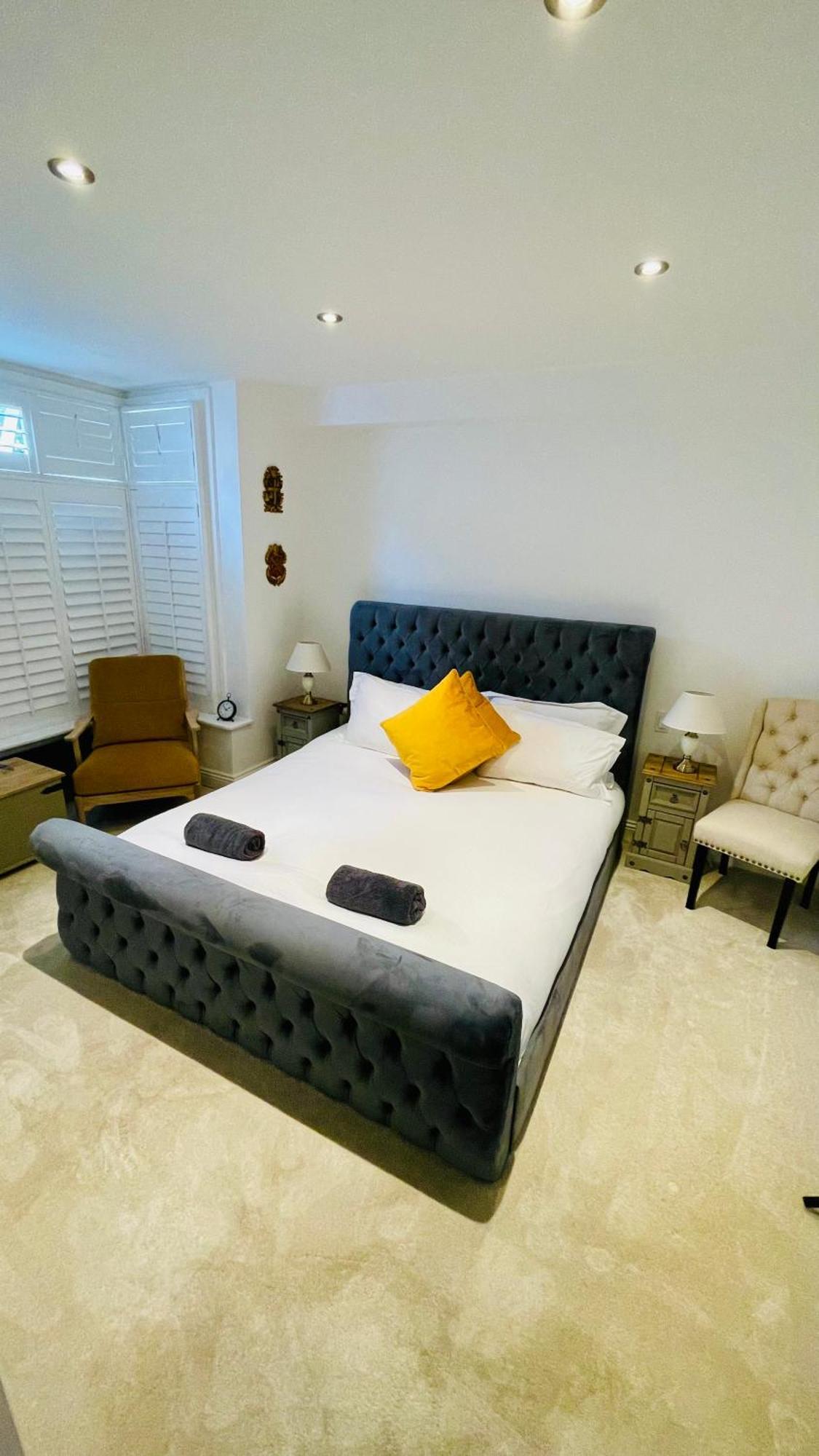 Appartement Grass Court Terrace - Walking Distance From Wimbledon Championships Londen