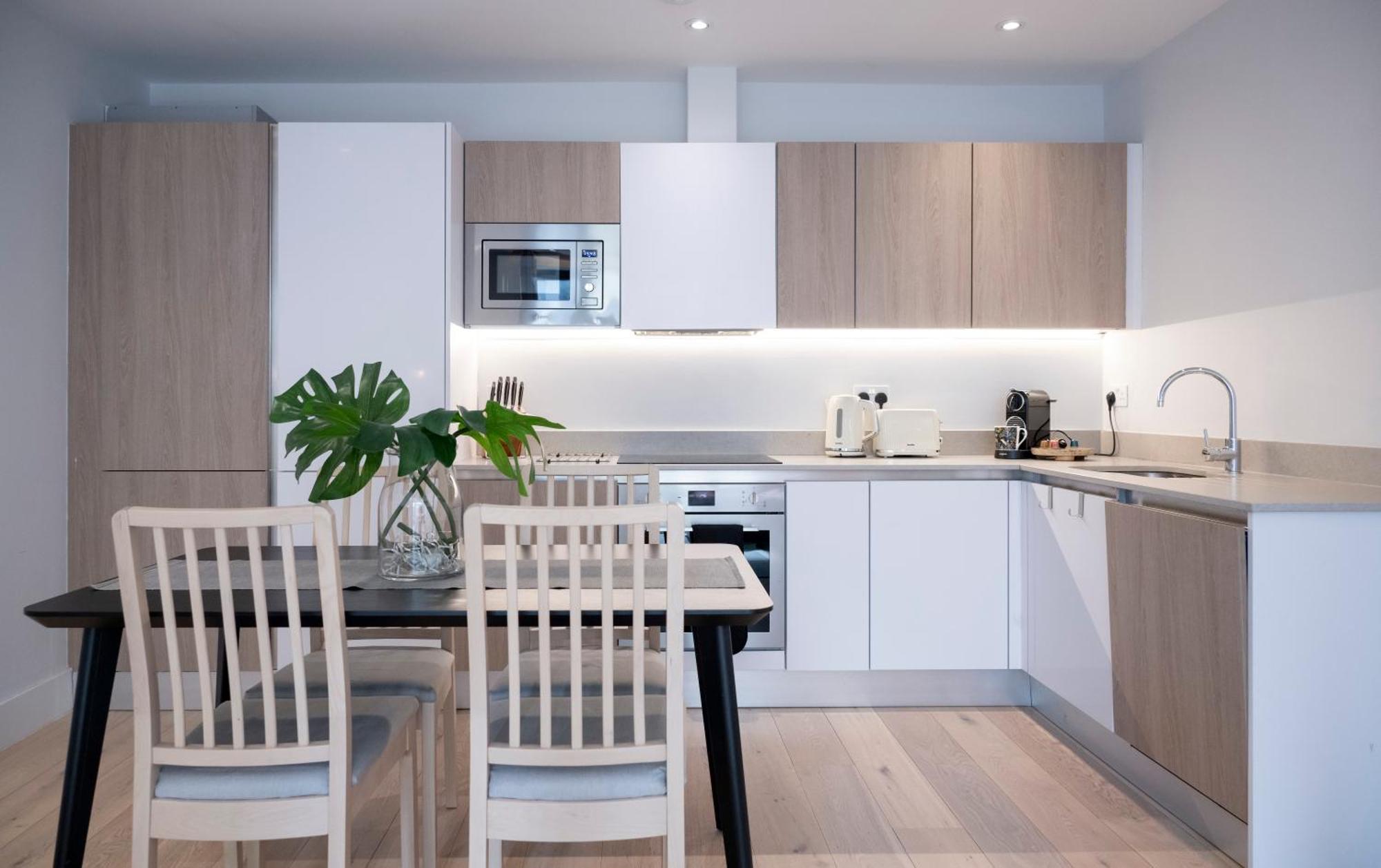 Apartment Lovely 1br - Zone 1 - Station Nearby