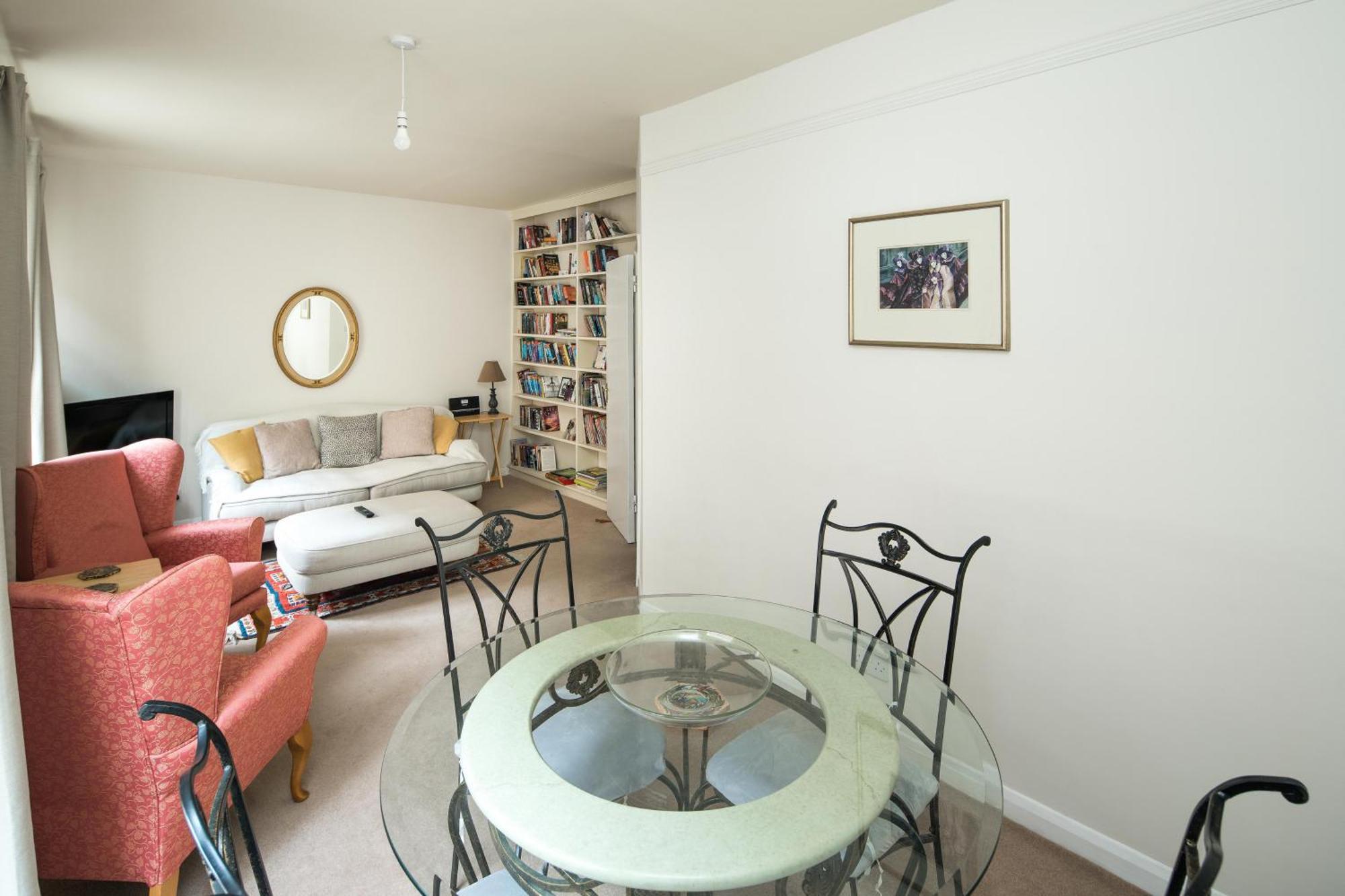 New Sleek 2bd Flat Oxford Street-soho-fitzrovia *