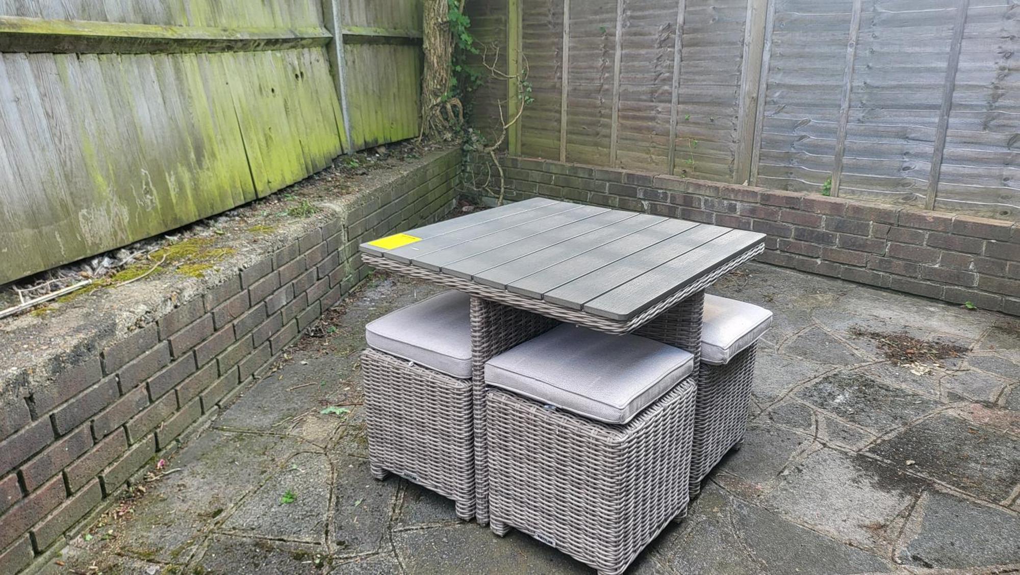 Garland Spacious 4 Bedroom House With Garden And Parking * London