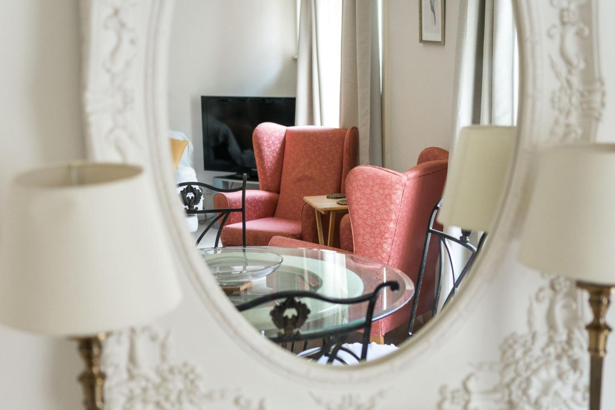 New Sleek 2bd Flat Oxford Street-soho-fitzrovia *