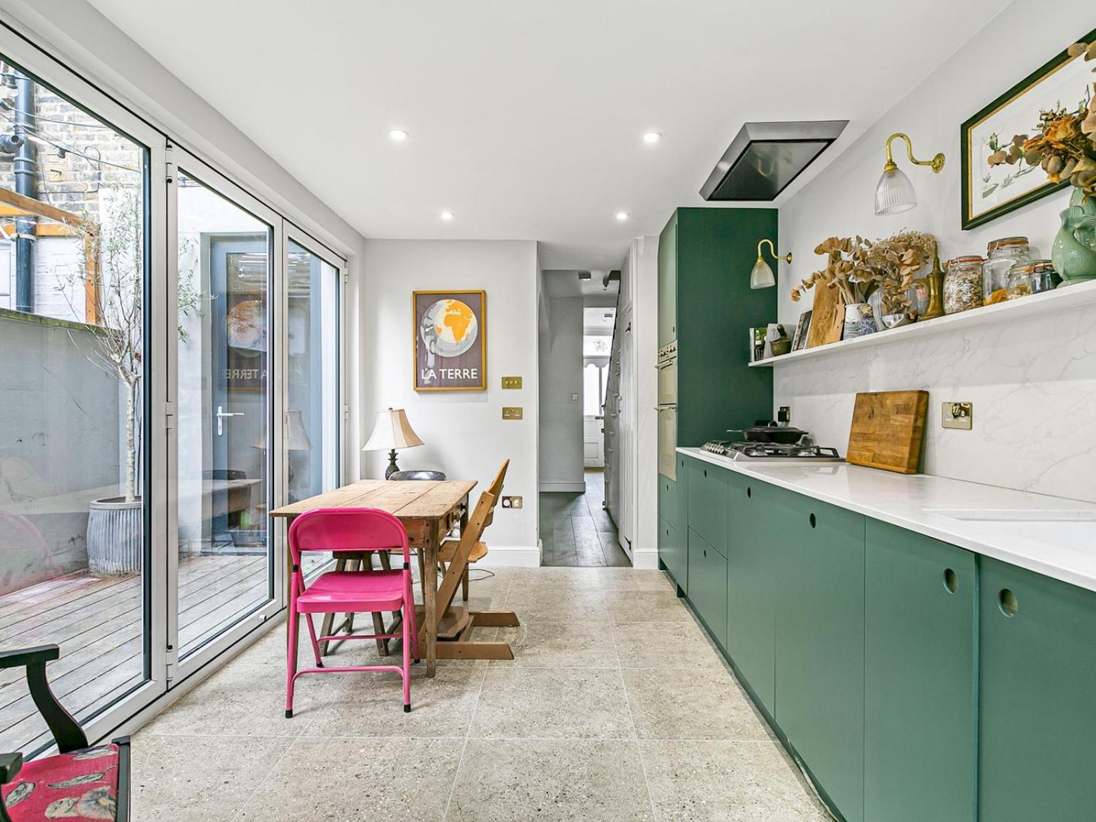 Elegant Big House In Wandsworth, Close To Clapham, Holiday home *