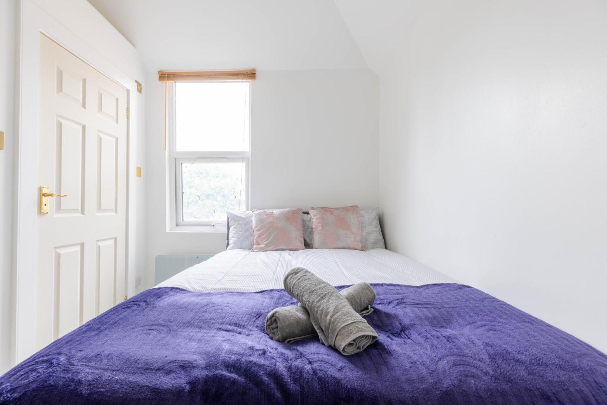 Hanbury Apartment London