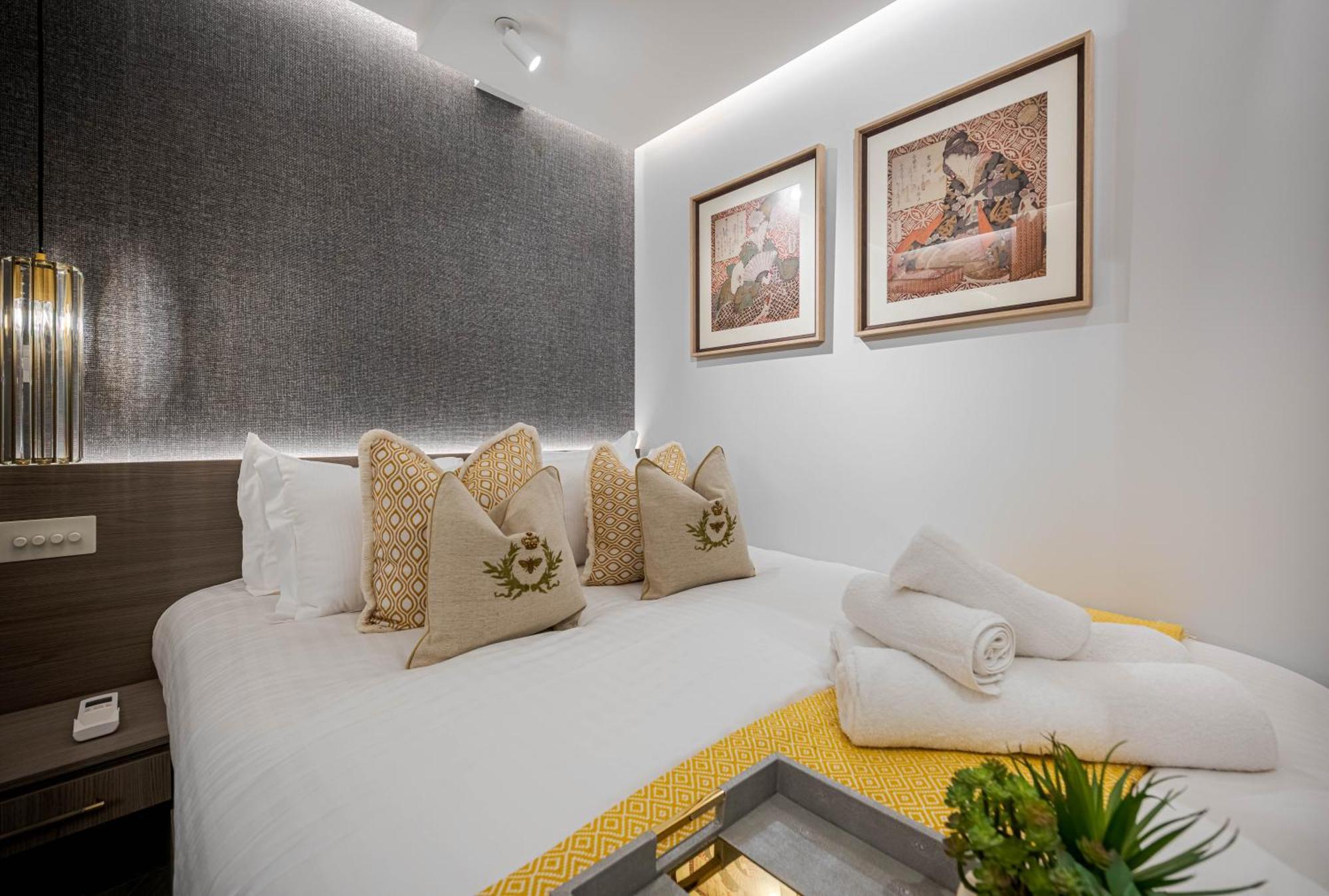 Apartment Stunning Flat Opposite Harrods Unbeatable Location & Elegance *