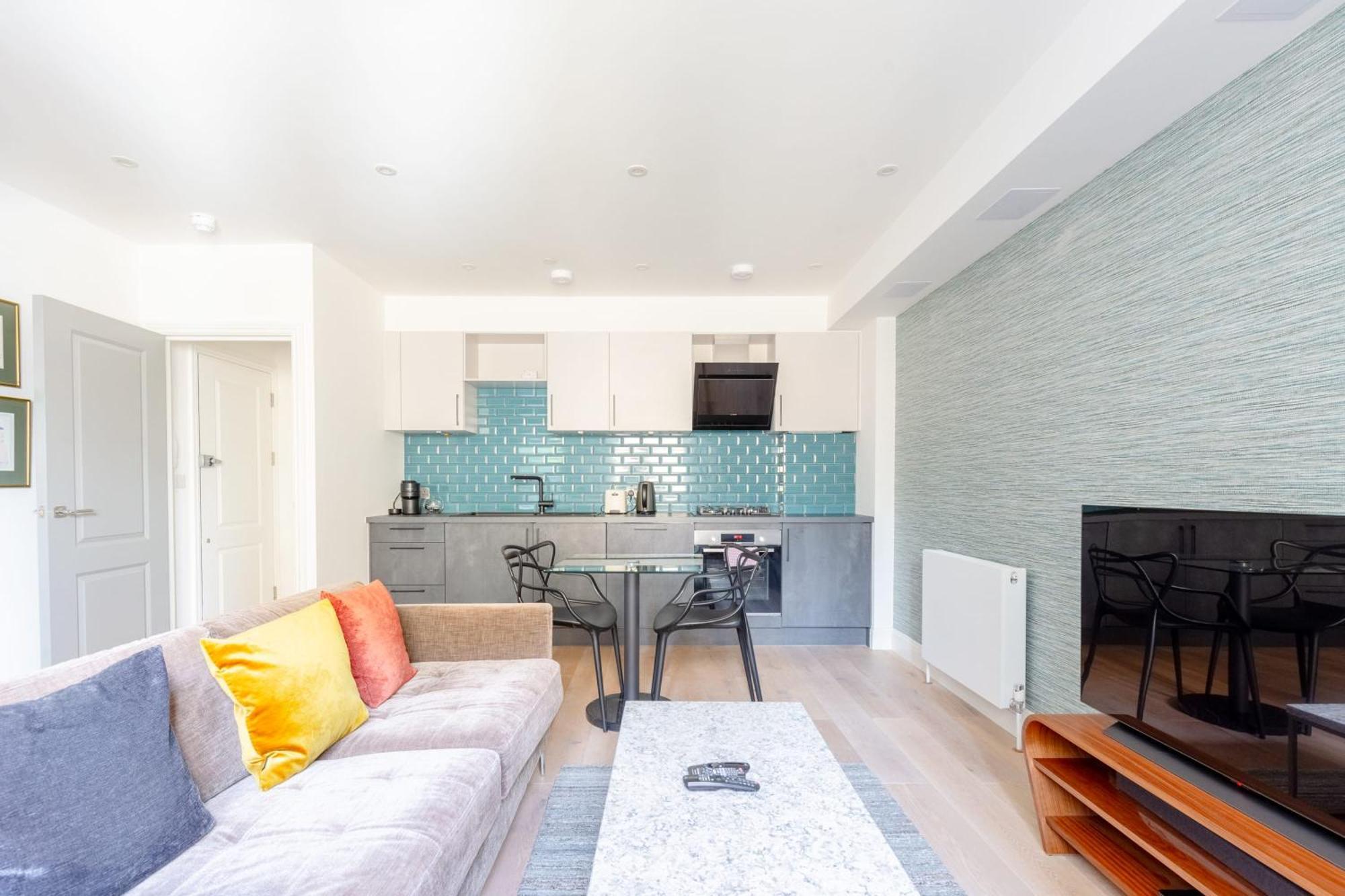 Appartement Refurbished Kensington With Balcony Near Tube