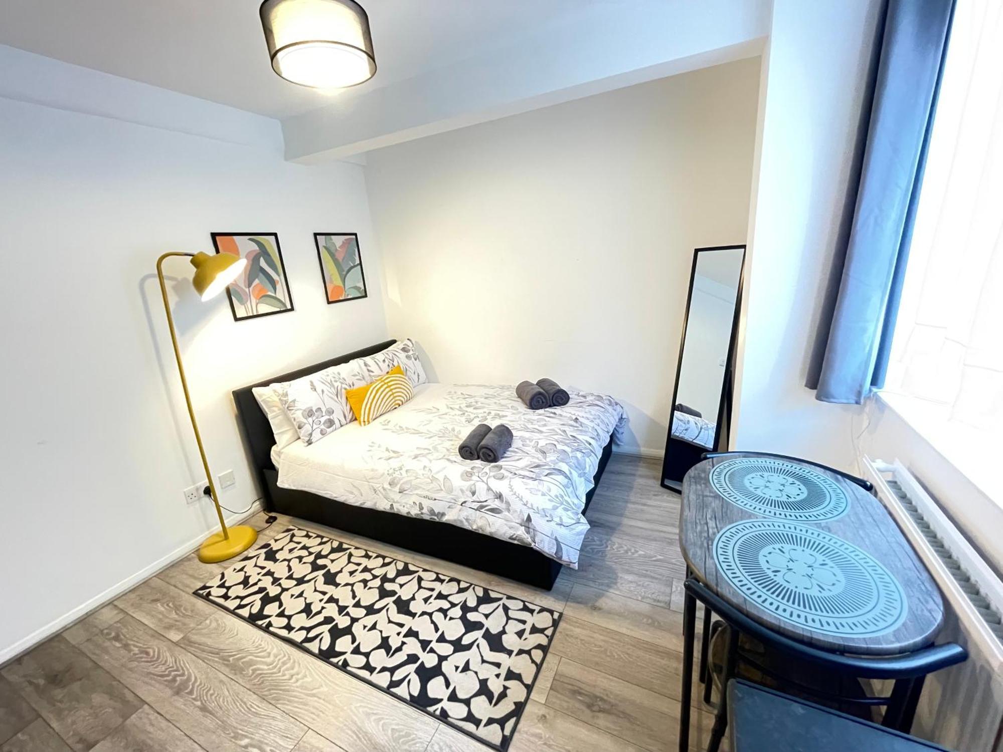 Spacious - South Kensington - Harrods *