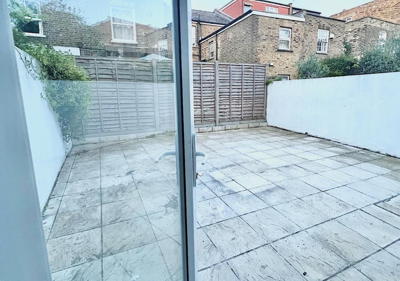 Charming 3-bed Flat In Shepherds Bush - Sleeps 9