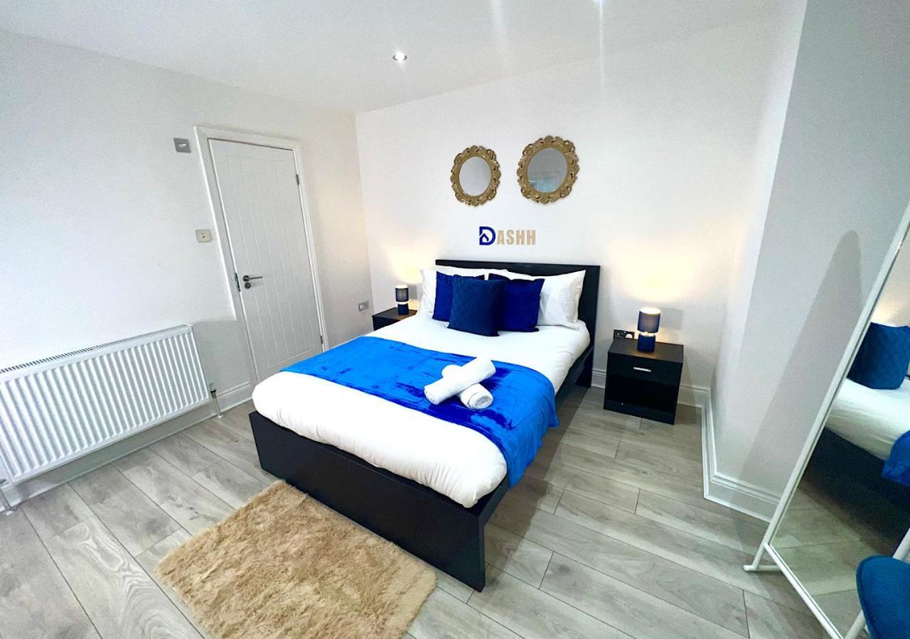 Charming 3-bed Flat In Shepherds Bush - Sleeps 9