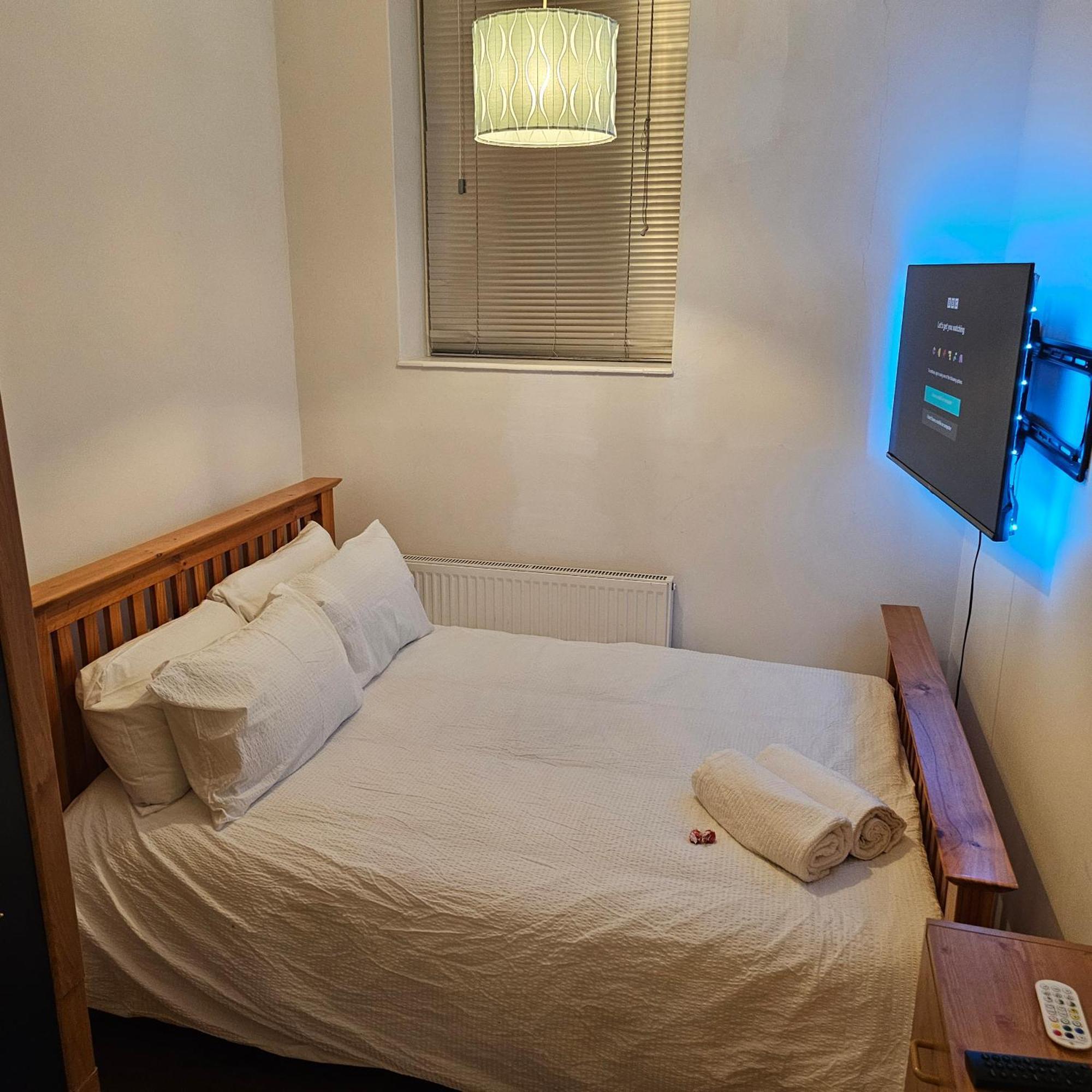 Spacious Flat In Apartment
