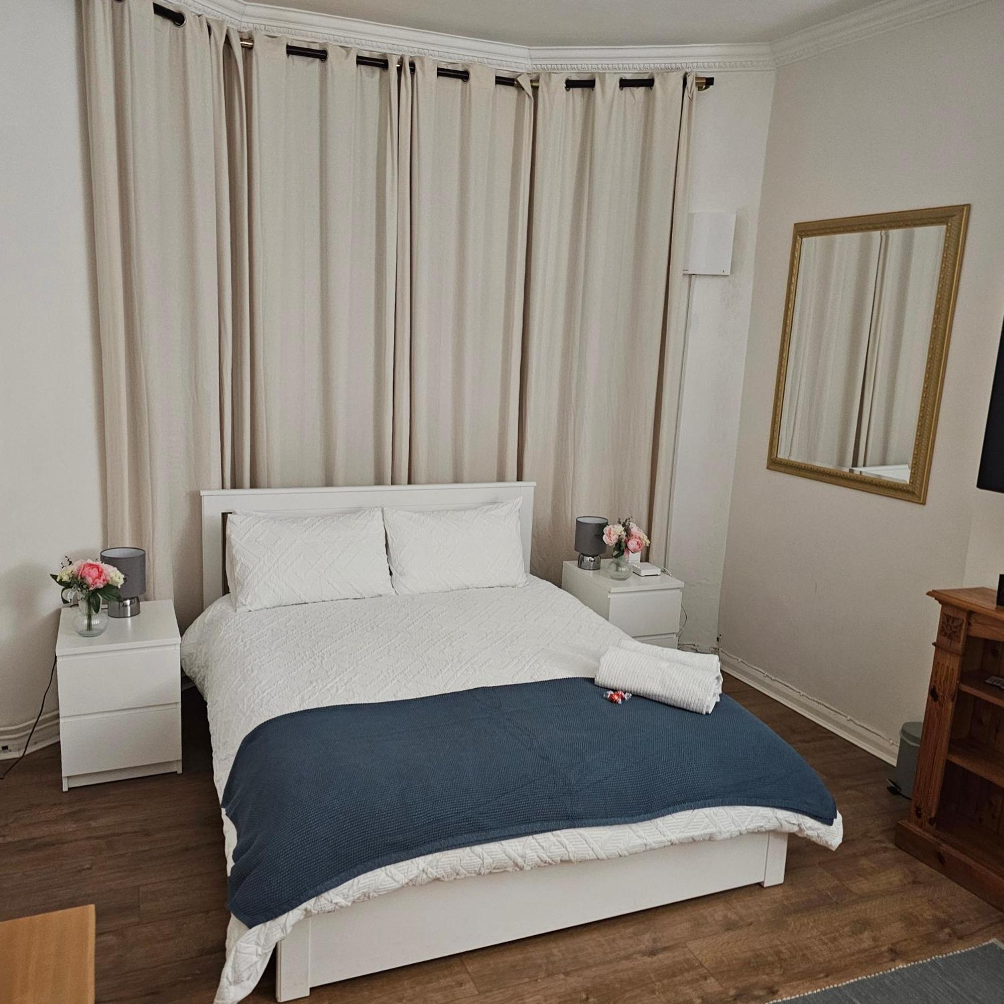 Apartment Spacious Flat In