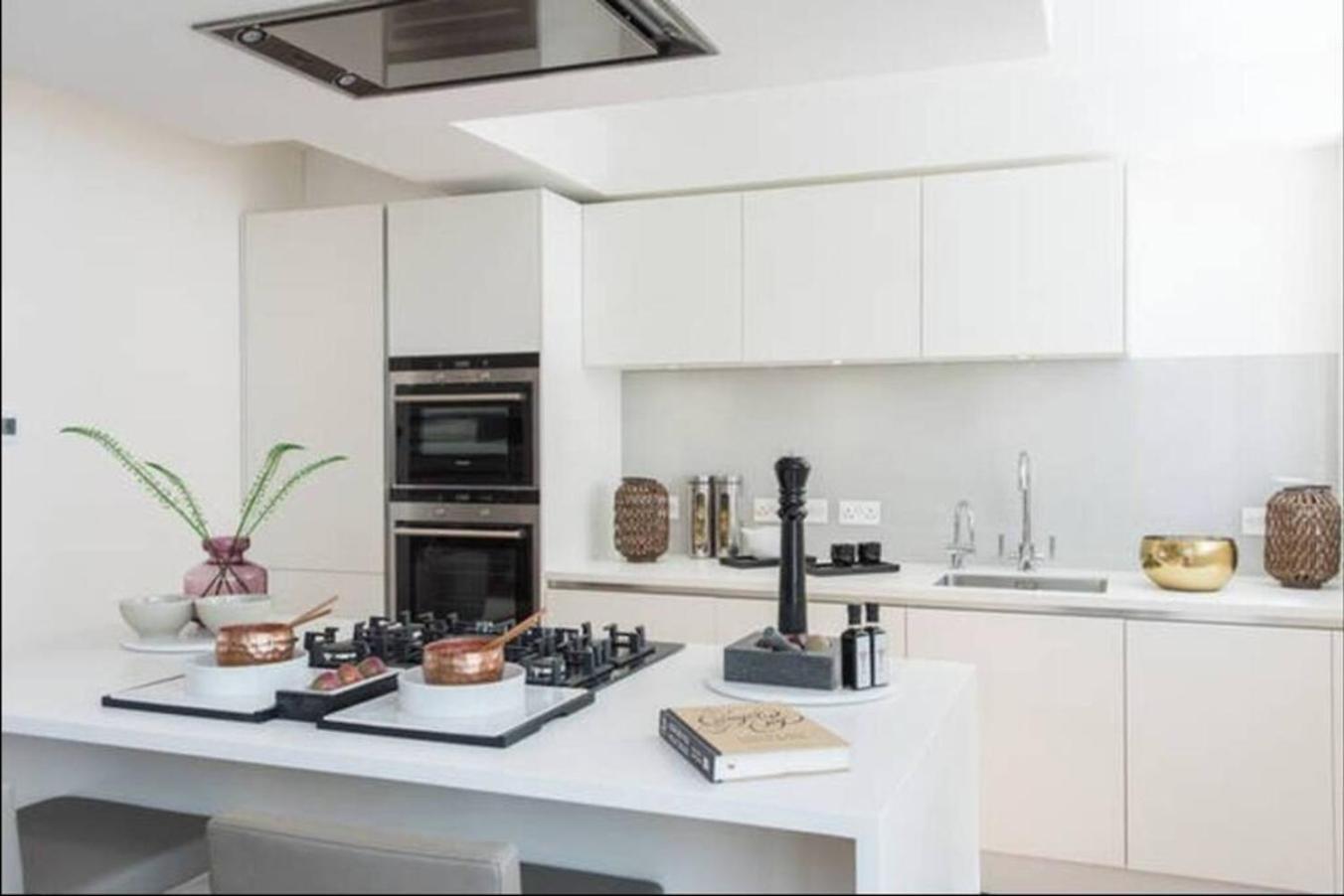 Ferienhaus Large Three Bed Duplex Camden *