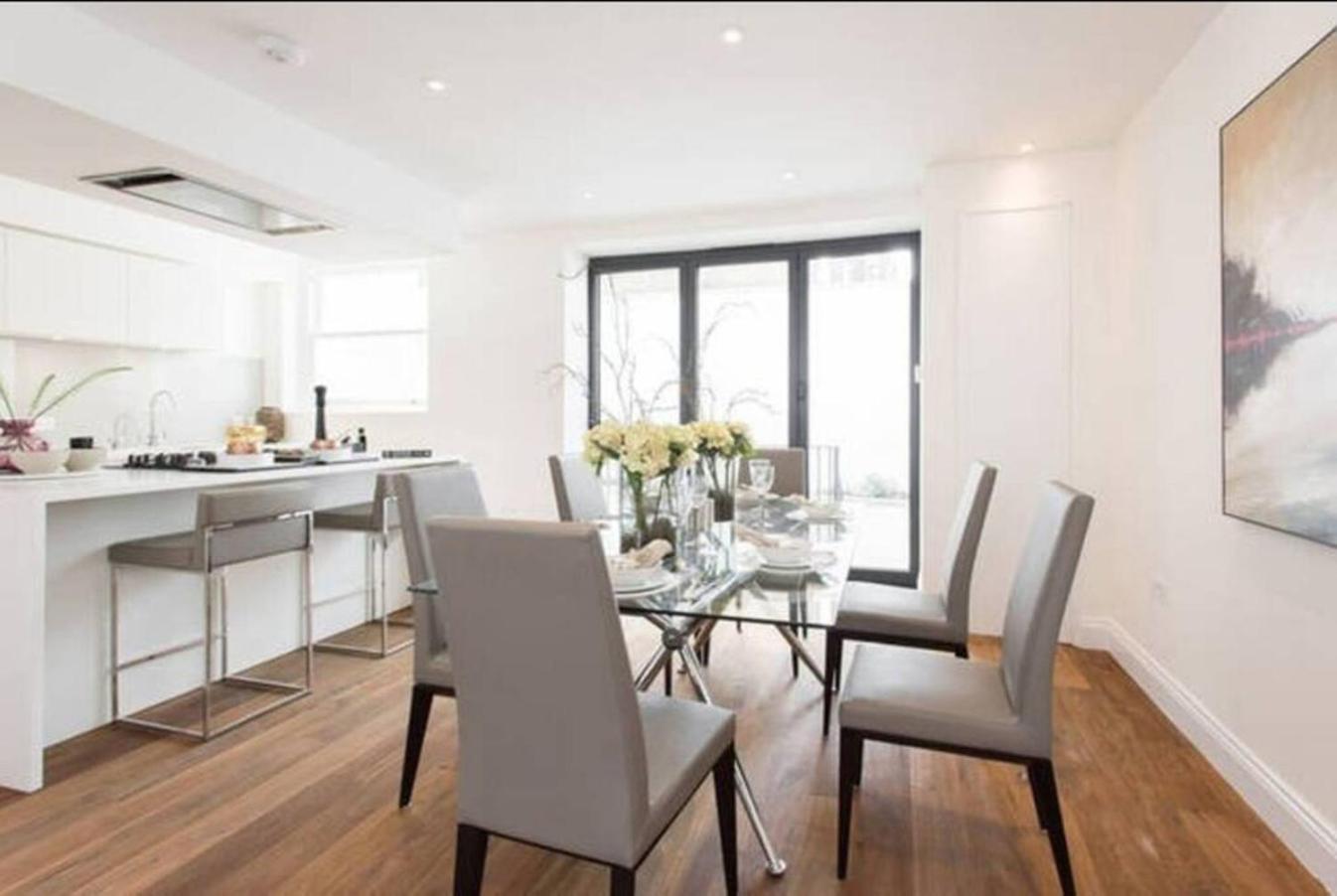 Large Three Bed Duplex Camden Ferienhaus