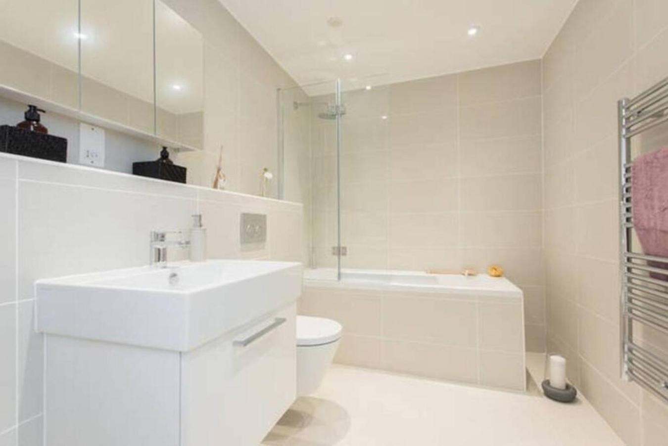 Ferienhaus Large Three Bed Duplex Camden *