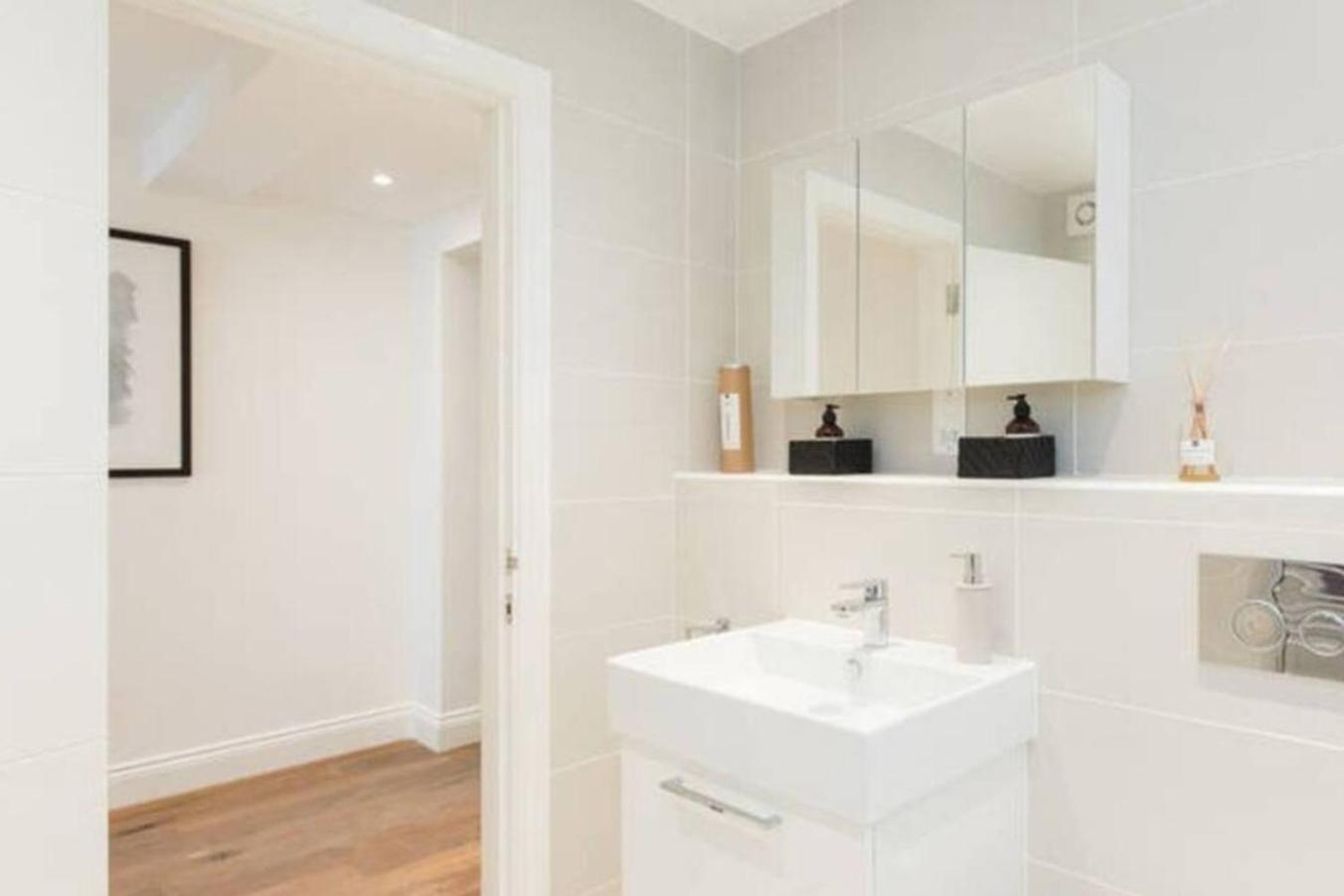 Ferienhaus Large Three Bed Duplex Camden