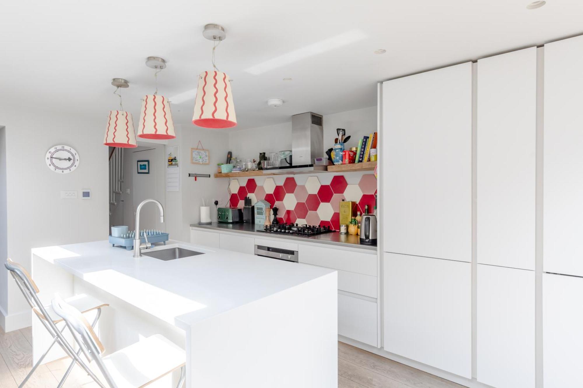 Stylish And Spacious 2 Bedroom House In Brixton * London