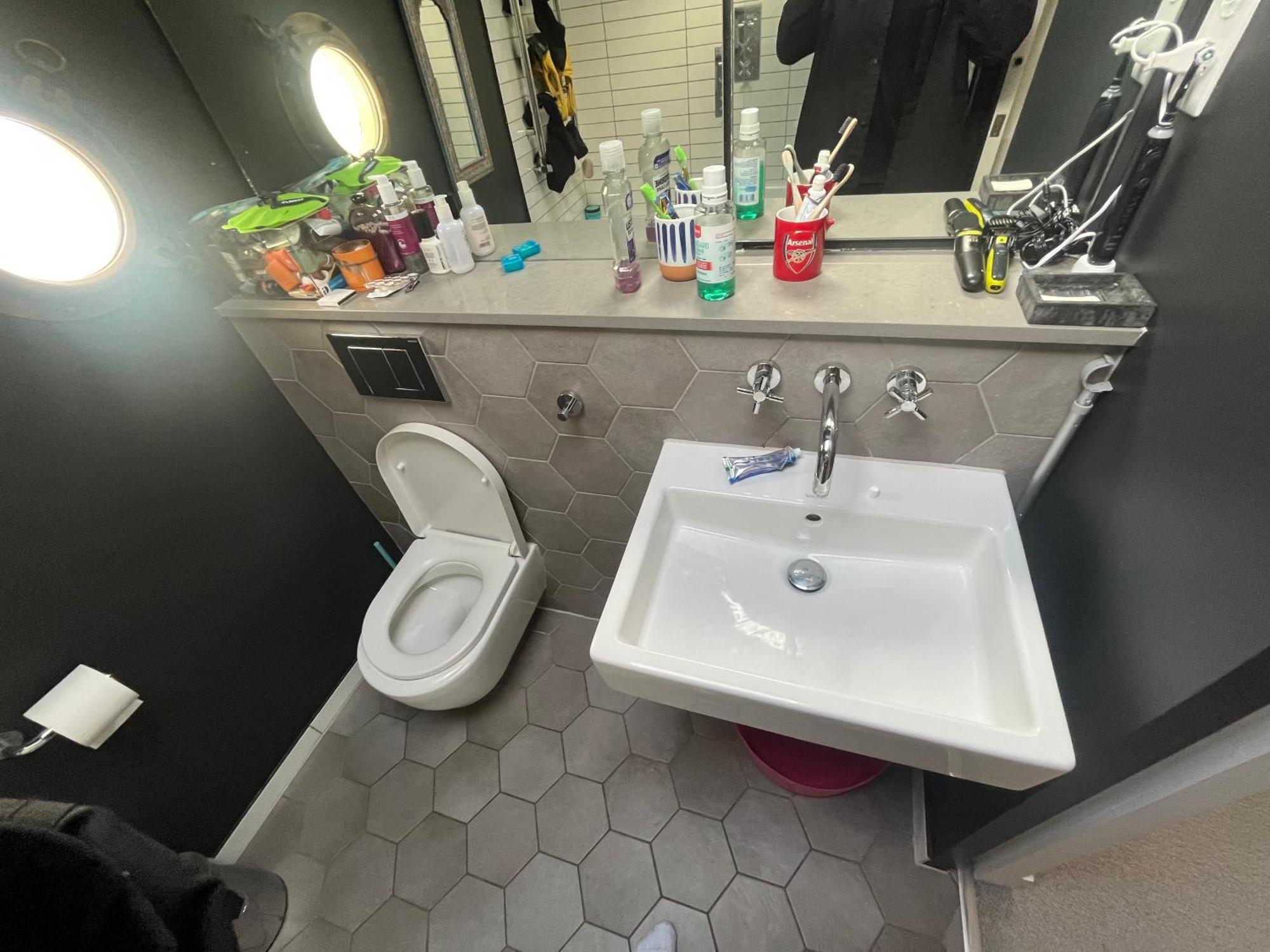 Stylish And Spacious 2 Bedroom House In Brixton * London