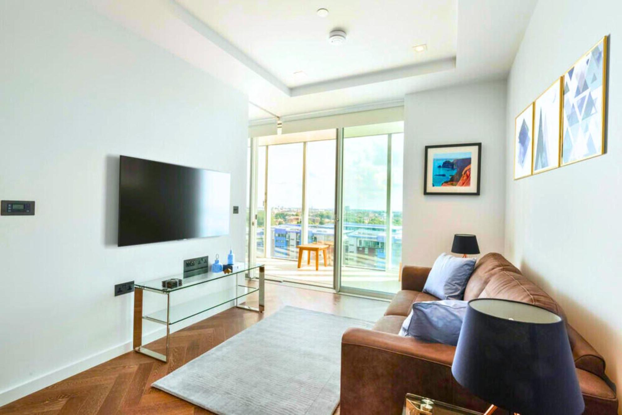 Battersea Power Station - Winter Garden Balcony & 1gb Wifi - Luxurylondonstays Apartment