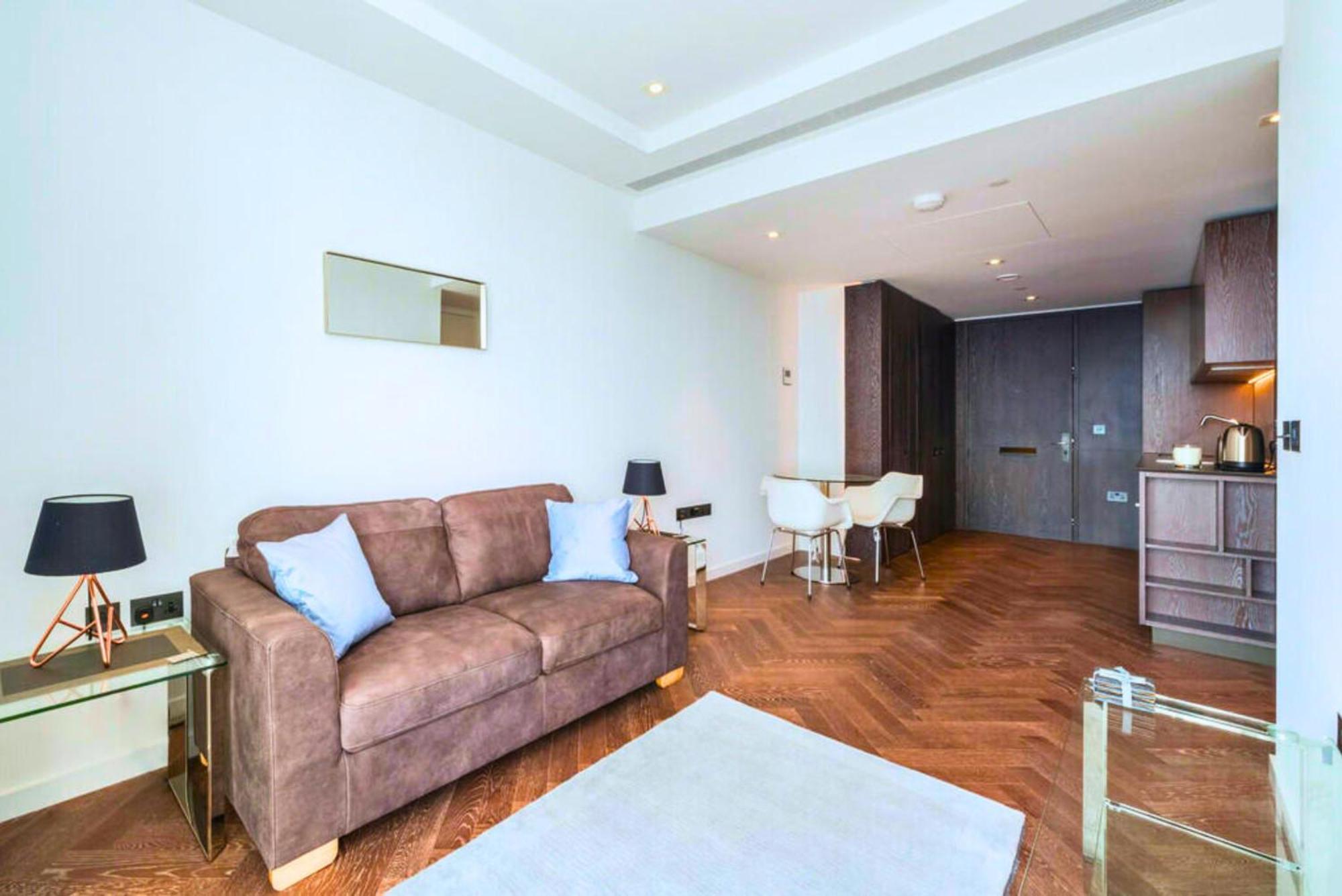 Apartment Battersea Power Station - Winter Garden Balcony & 1gb Wifi - Luxurylondonstays