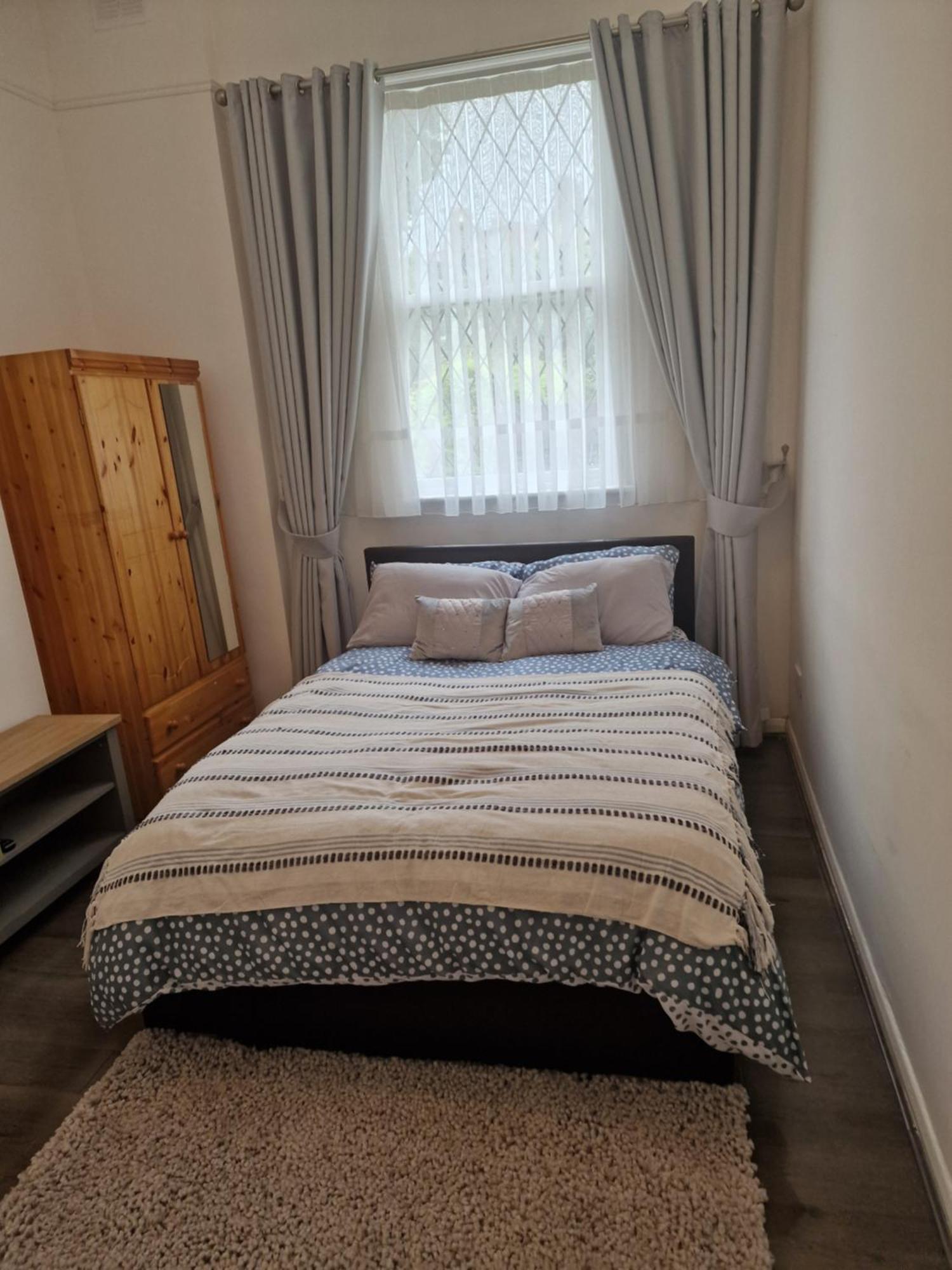 One In Stoke Newington Homestay *