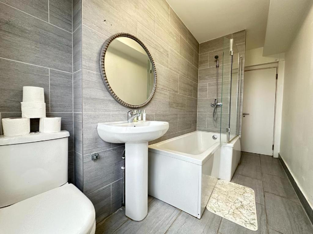 Apartment Two Bedroom Edgware Road *