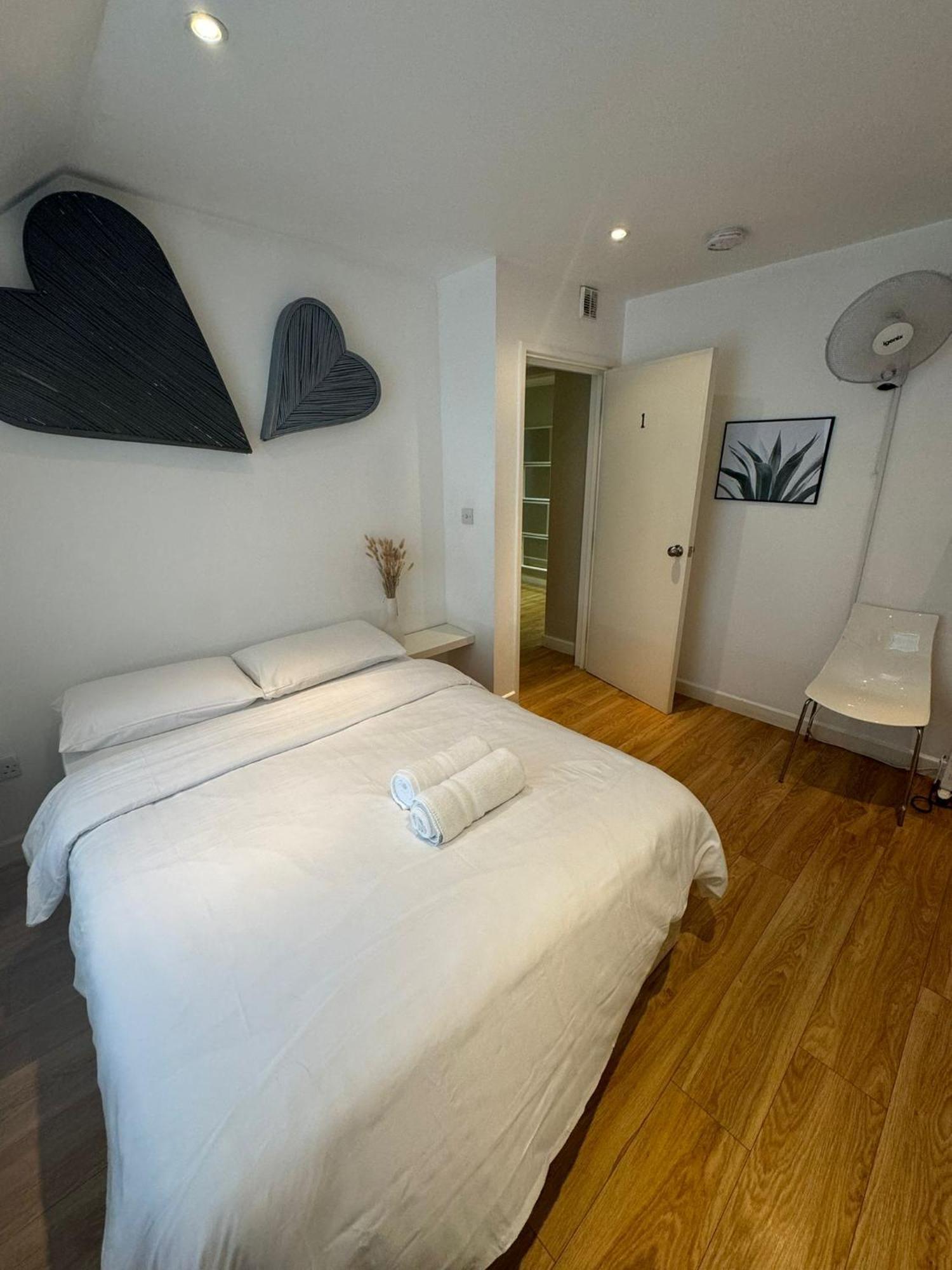 Sleep 8 In The Heart Of Hy4 Apartment *