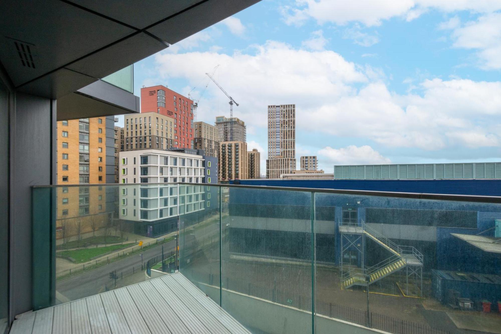 Mysquare Modern One & Two Bedrooms Flat In North Acton Close To Ealing * Londres