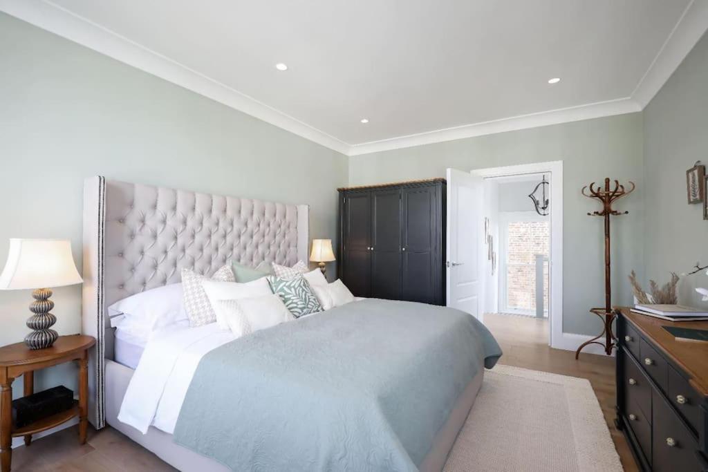 3 Bed Corner House Portobello Rd Vakantiehuis Londen