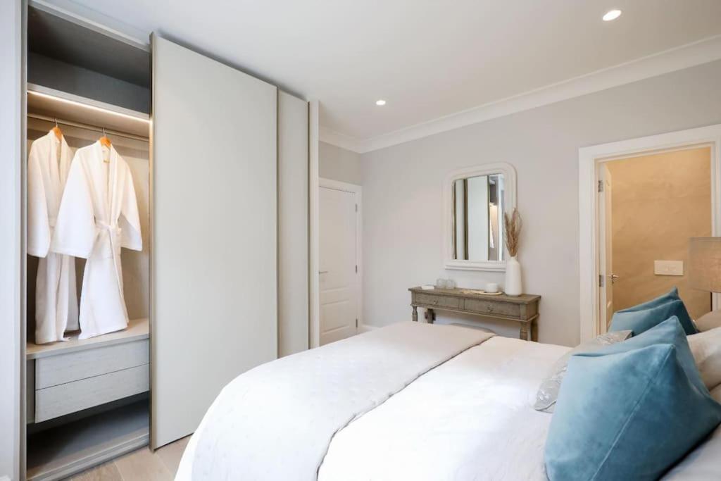 Vakantiehuis 3 Bed Corner House Portobello Rd *