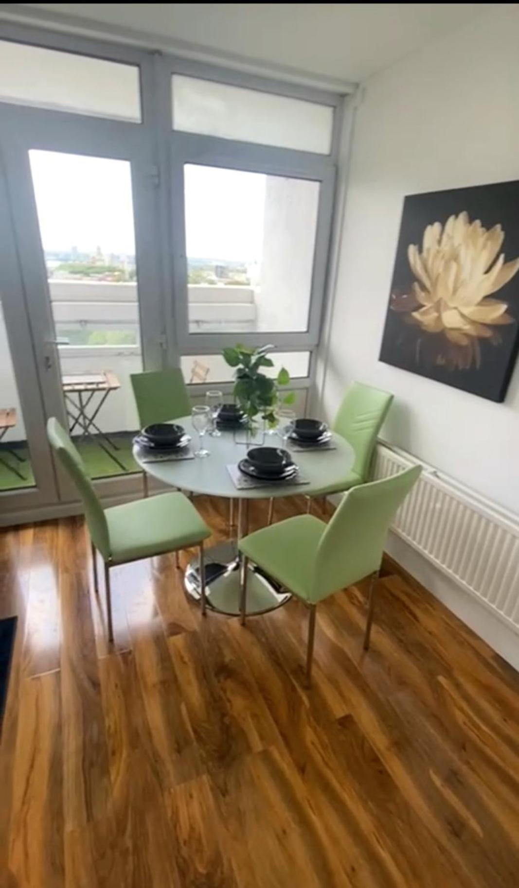 Appartement -2 Bedroom - Breathtaking Views Skyline Canary Warf