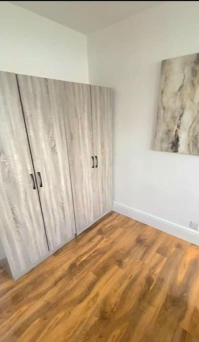 -2 Bedroom - Breathtaking Views Skyline Canary Warf Appartement