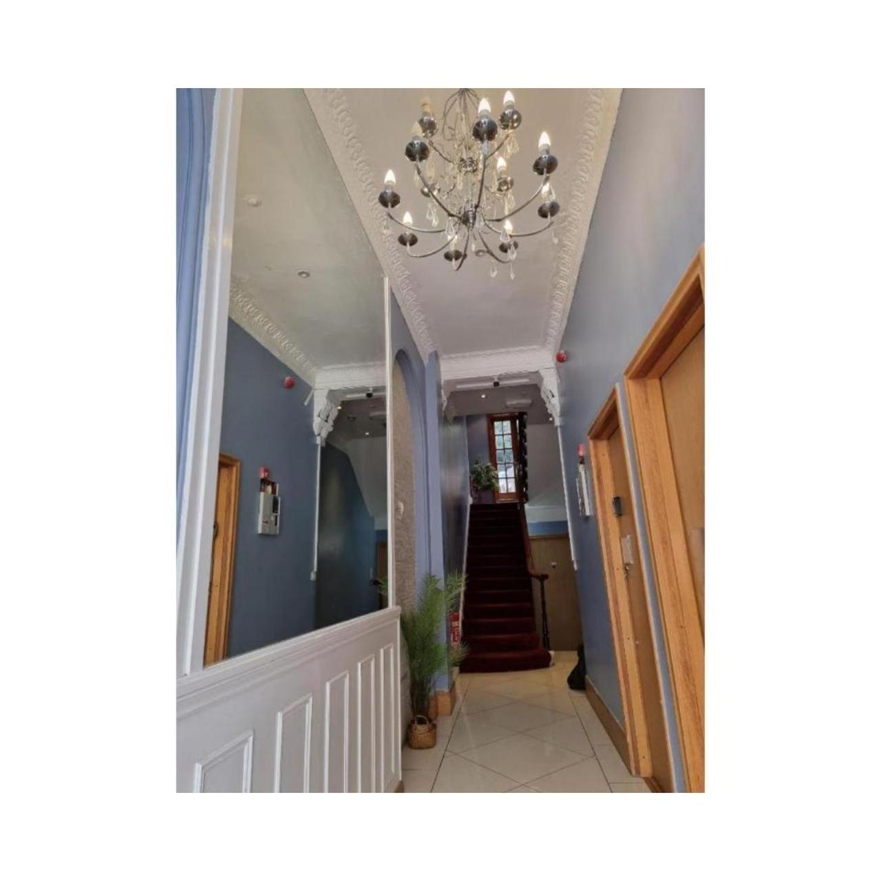 G3- Great For 2 With Patio Near Hyde Park London