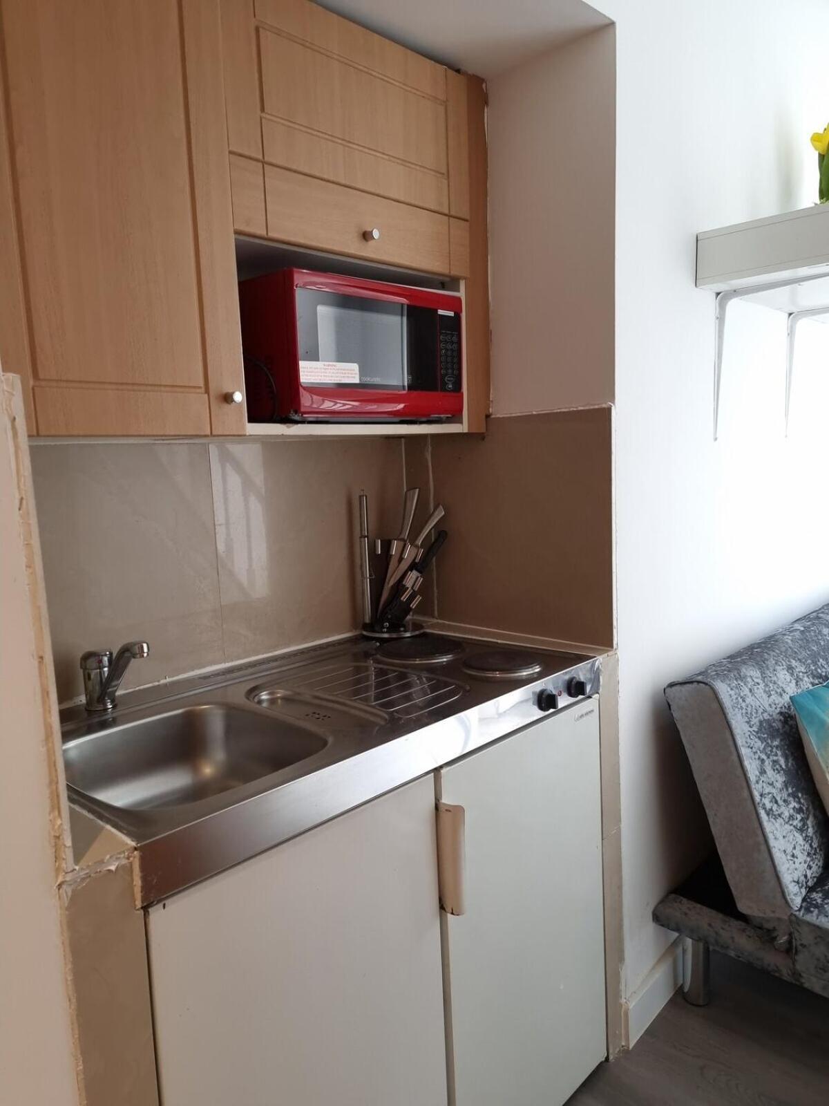 F103-1st Flr Mezzanine Fit 3 Near Hyde Park * London