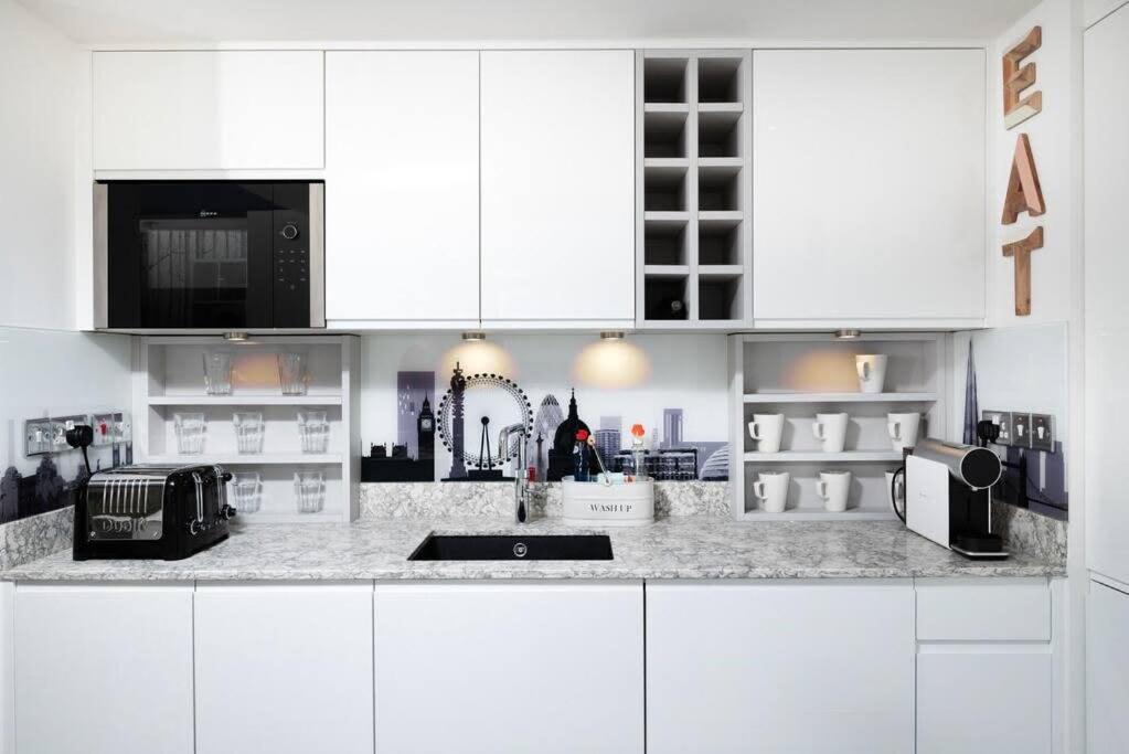 Chic Living In Stratford A Cozy 2br Flat * Londen