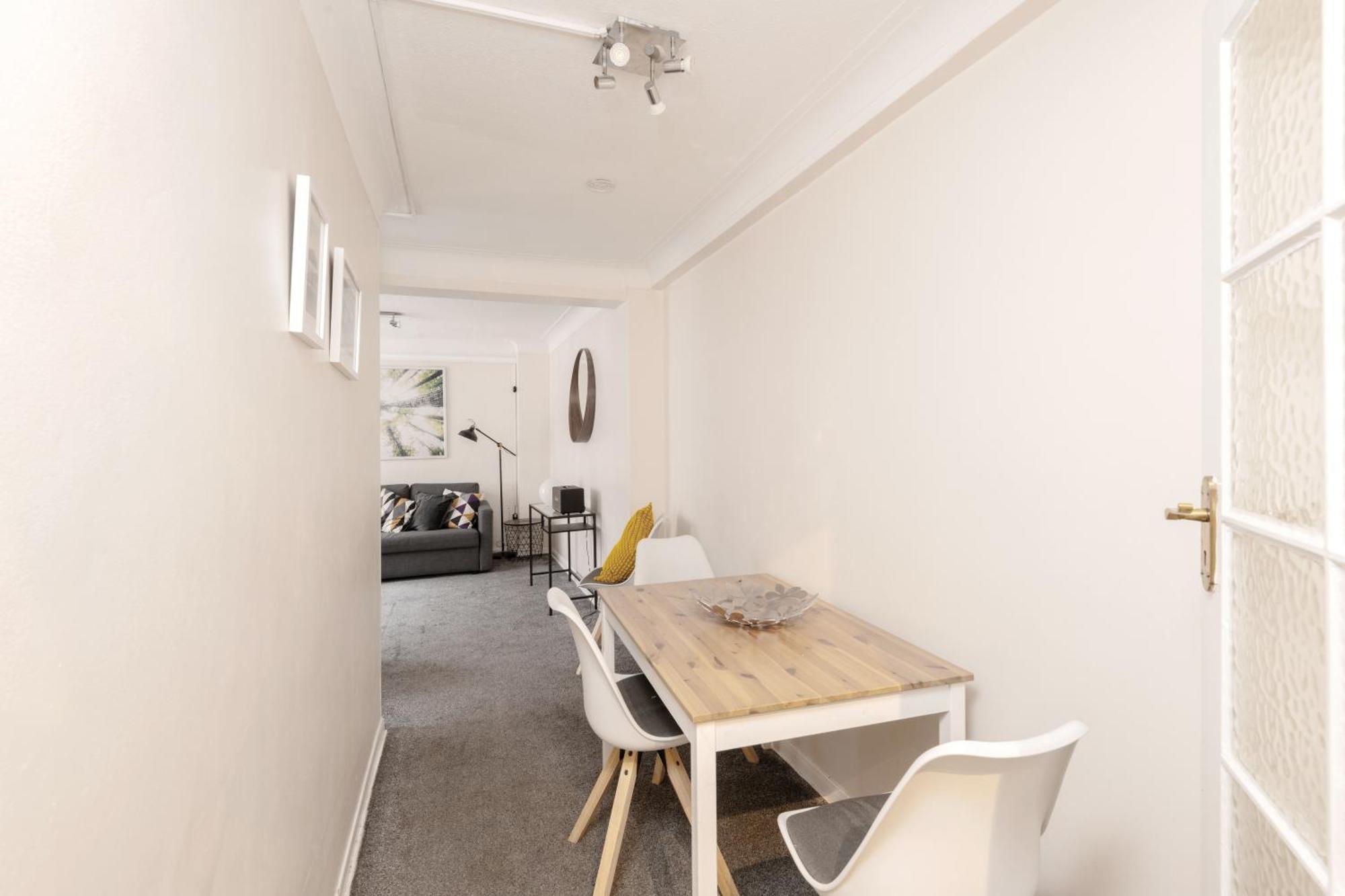 Apartment 2-bed Marylebone With Concierge & Private Elevator - Next To Oxford Street, Selfridges & Hyde Park London